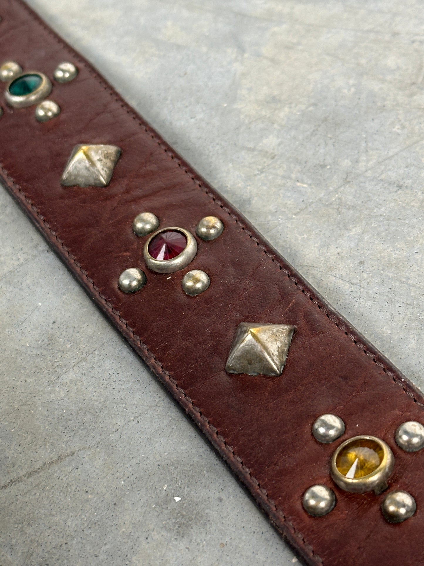 SS15 Studded Belt Bison (40MM)