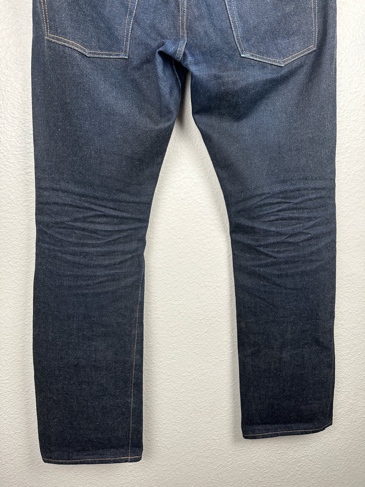 FW22 Social Sculpture 01 Slim Raw Mud OD