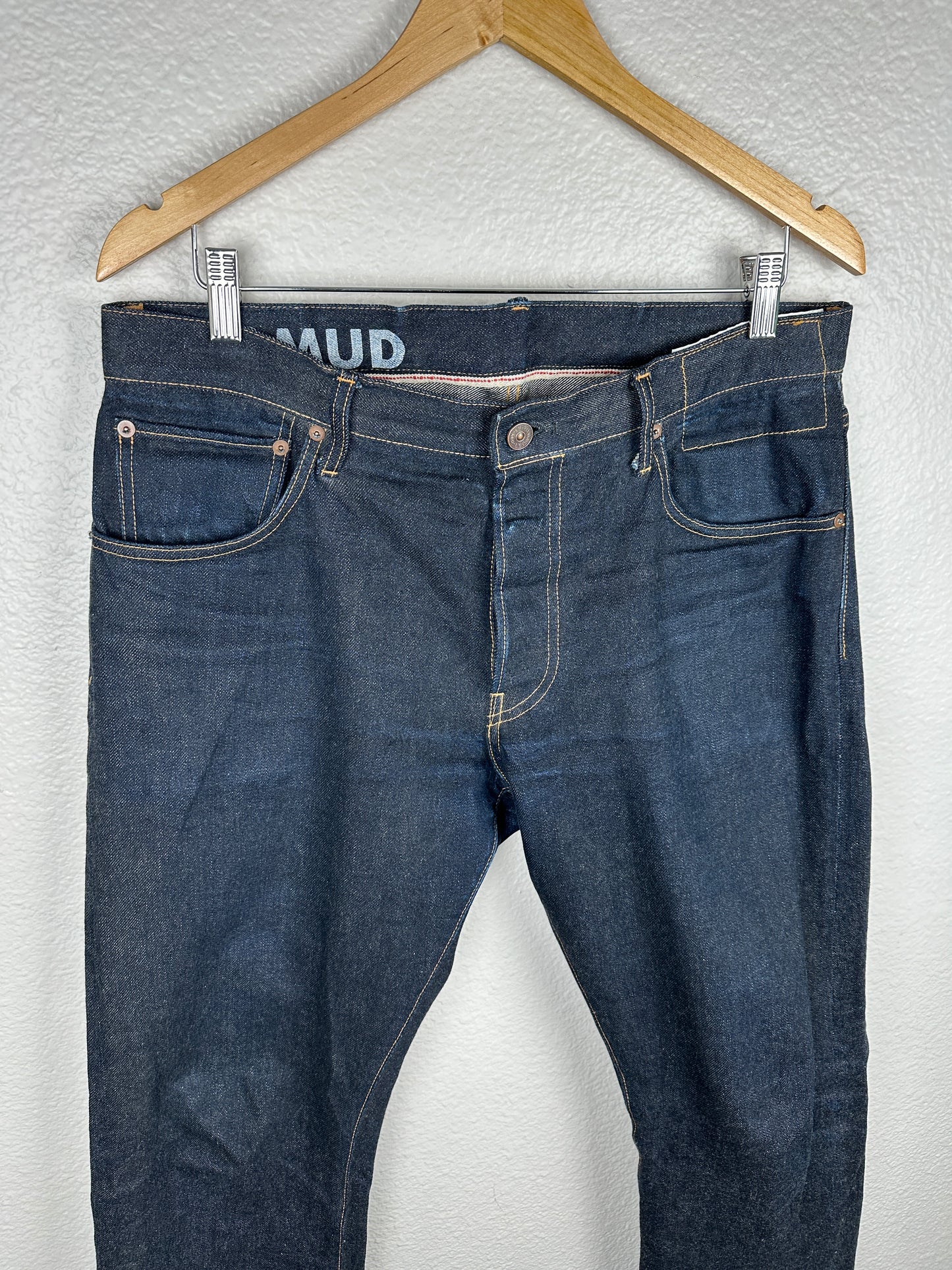 FW22 Social Sculpture 01 Slim Raw Mud OD