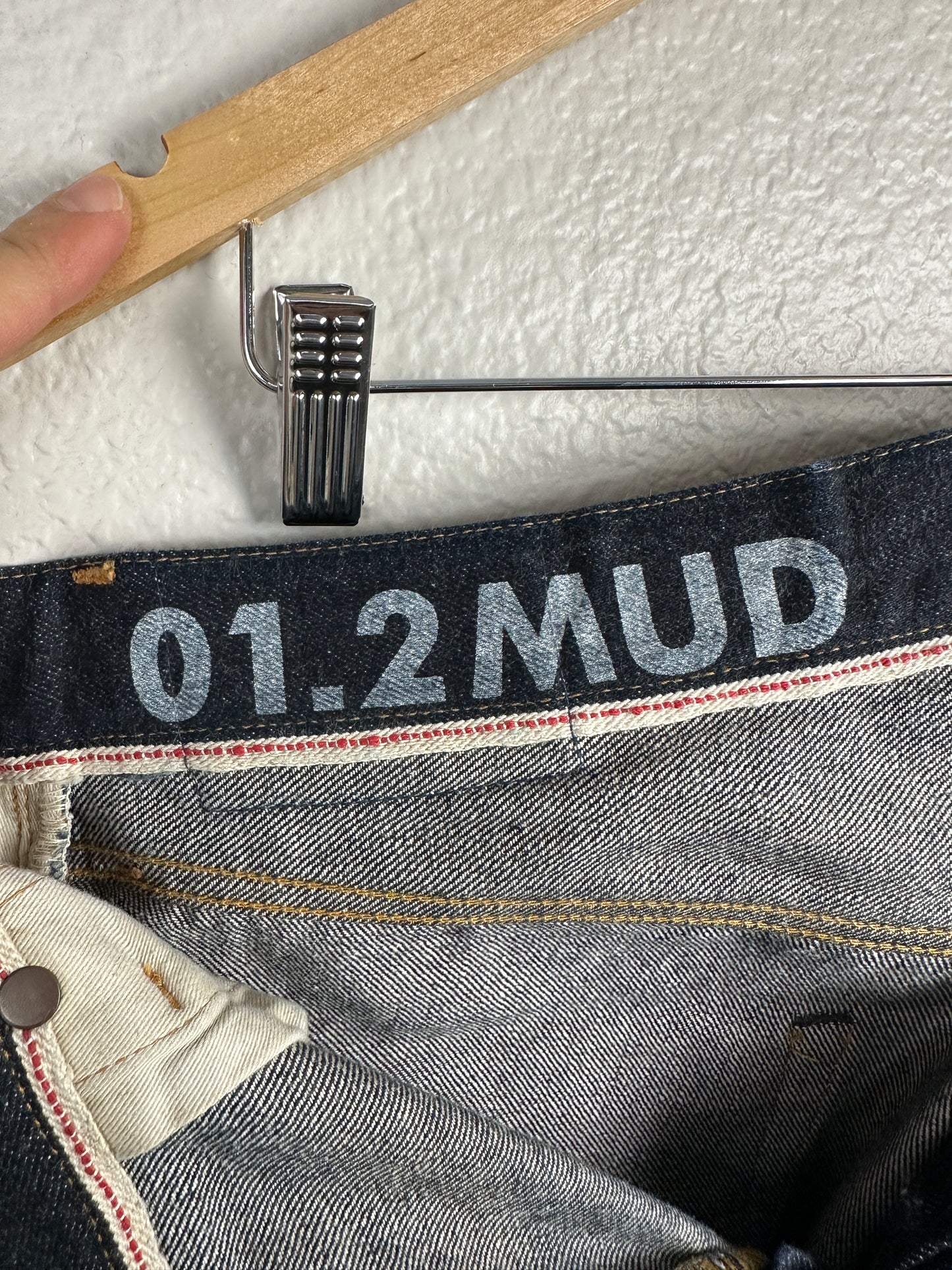 FW22 Social Sculpture 01 Slim Raw Mud OD