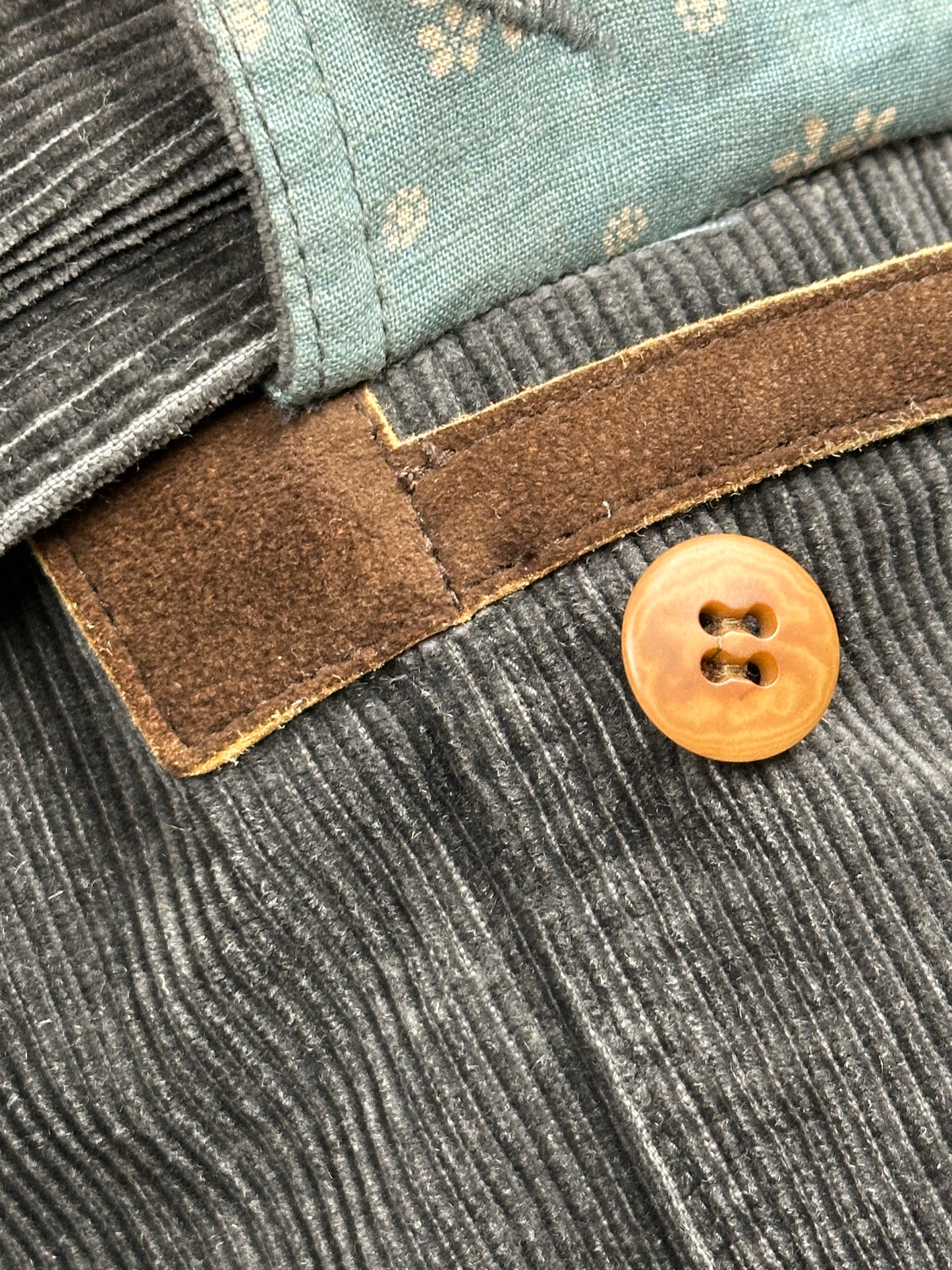 FW14 Hendee Trench (Wale Corduroy)