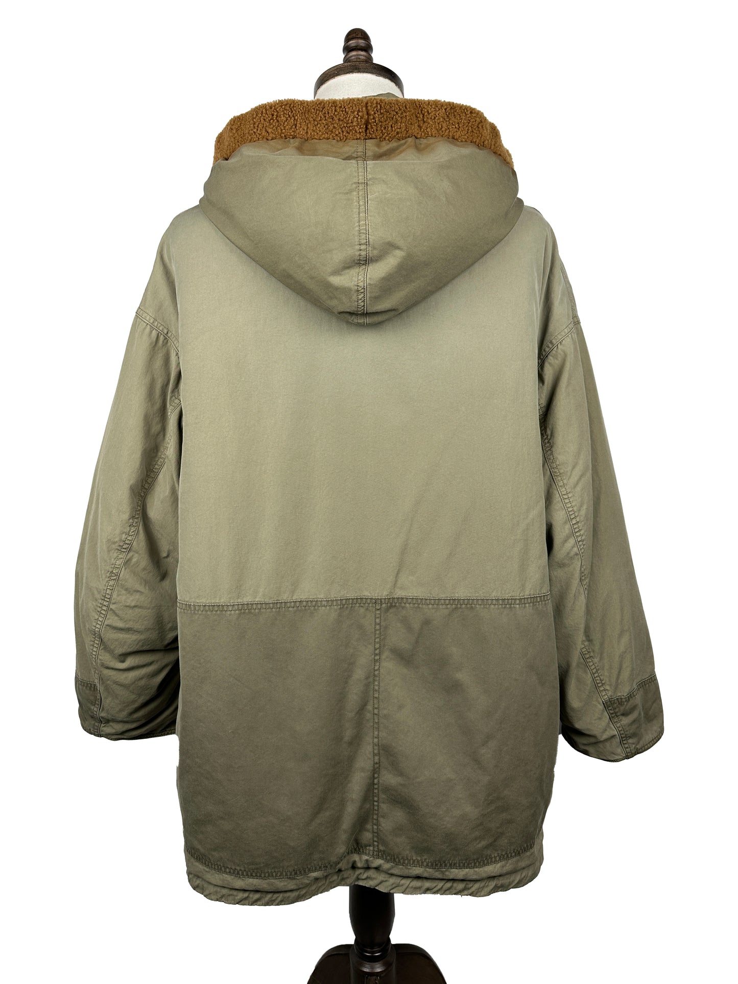 FW23 Synae Down Coat