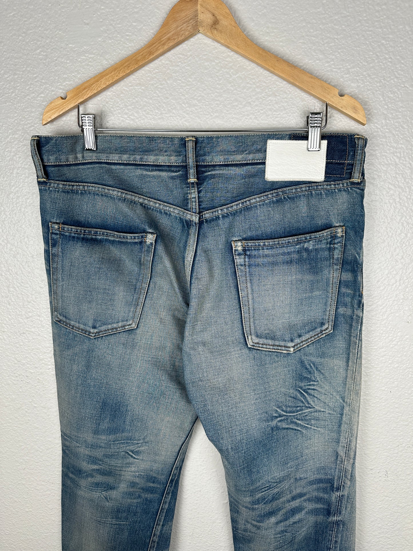 FW11 Social Sculpture 04 Damaged-6.5