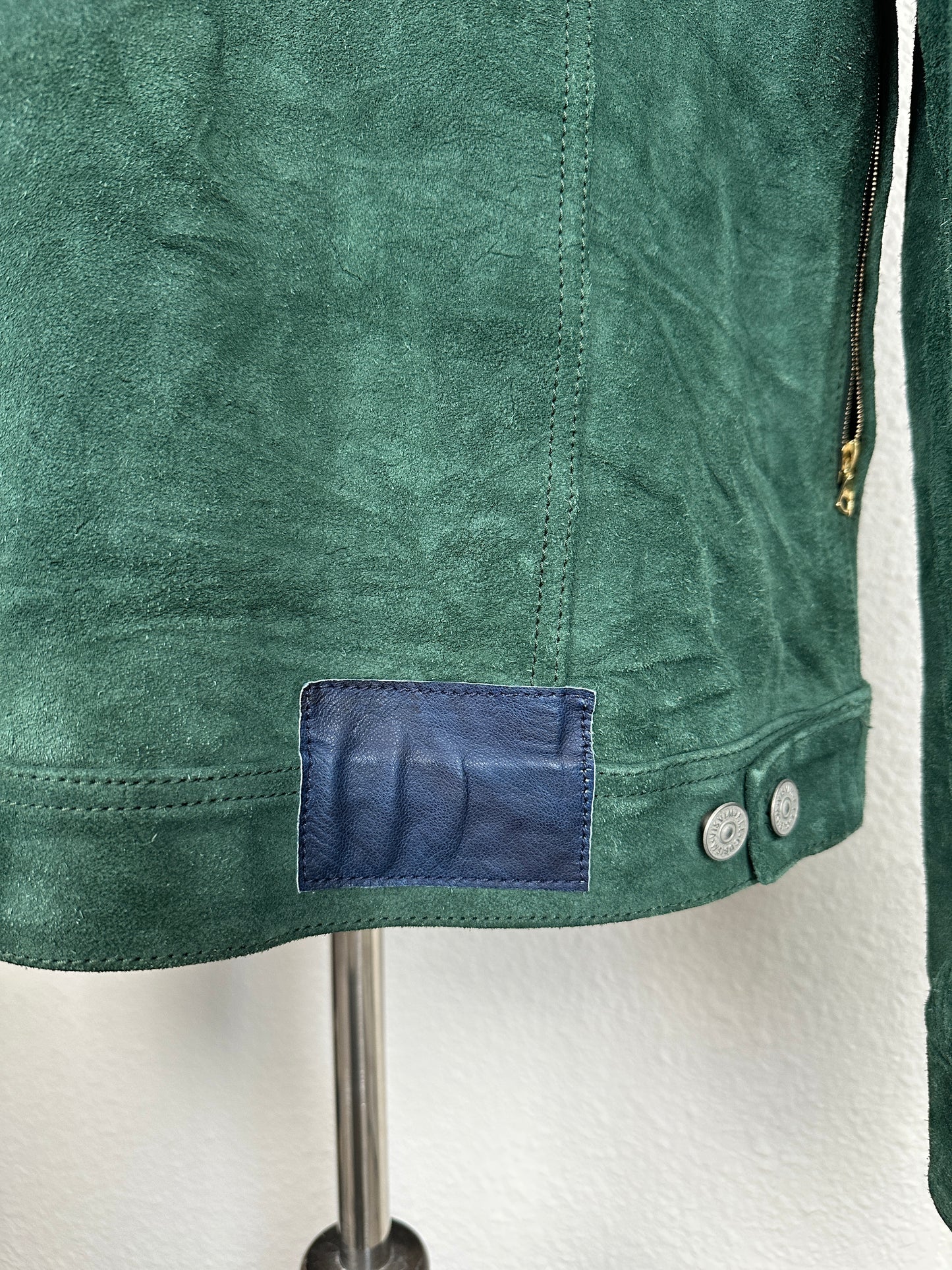 FW16 104 JKT IT