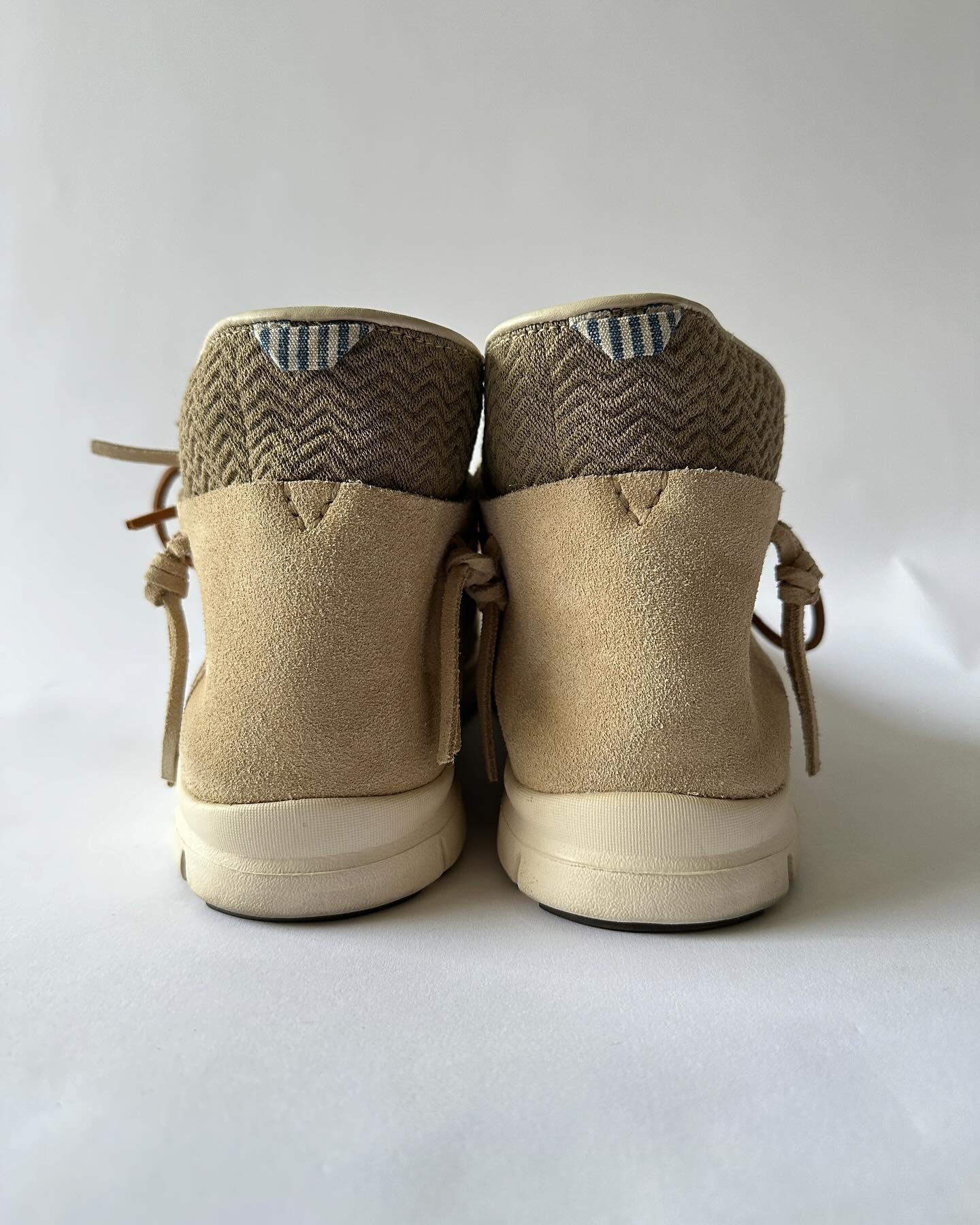 SS20 UTE Moc Trainer Hi-Folk