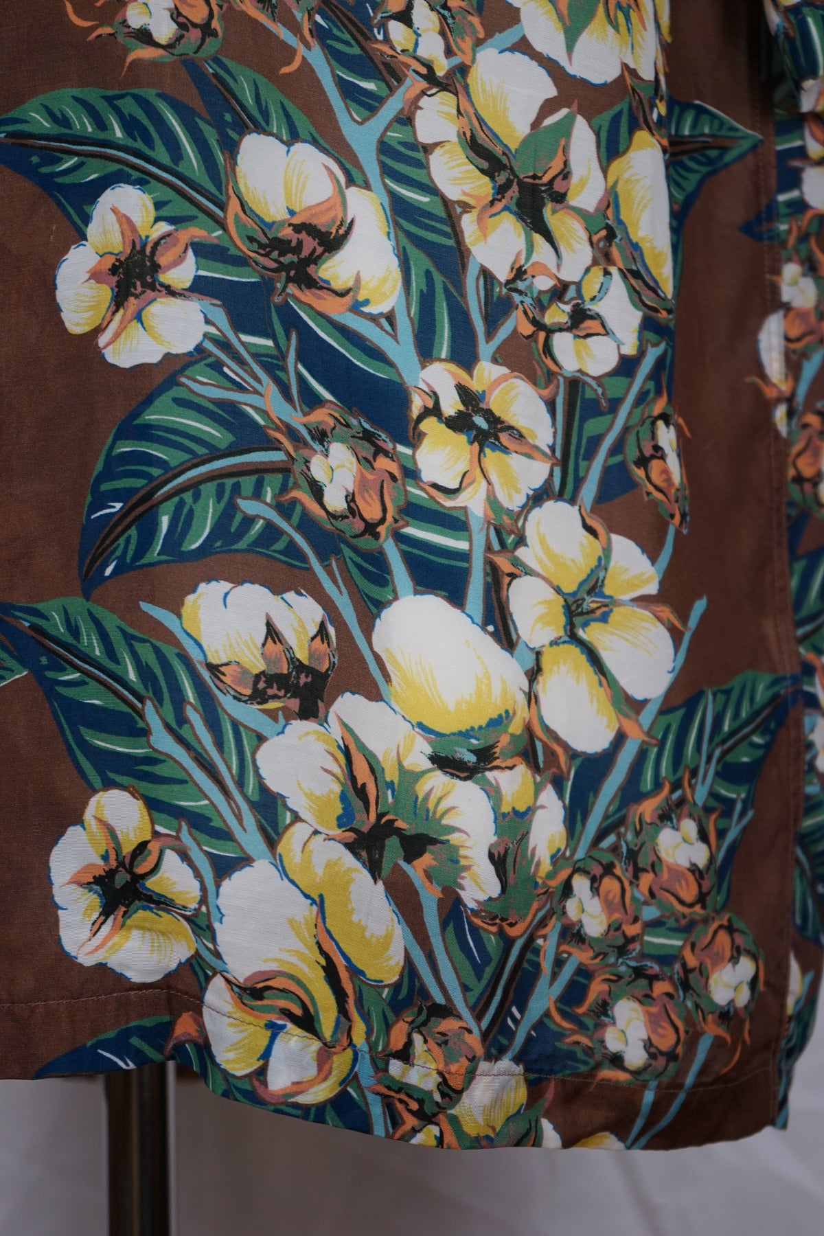 SS22 Silk Rayon Cotton Flower Pattern Wrangle Collar Aloha Shirt