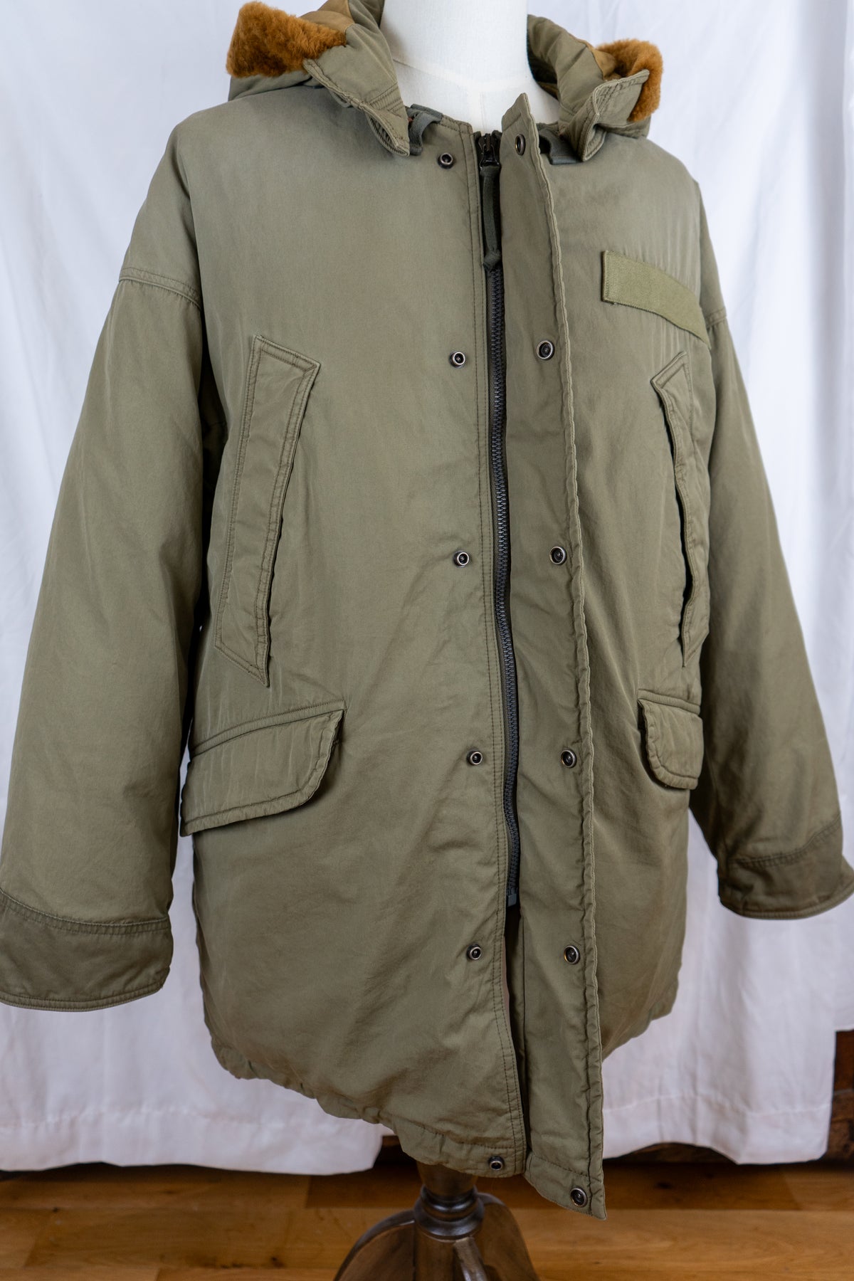 FW23 Synae Down Coat