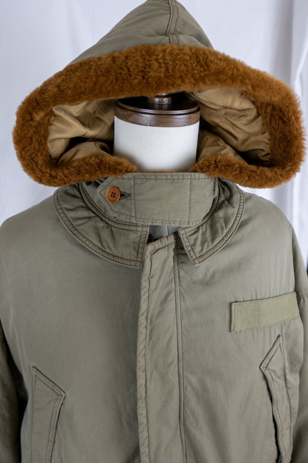 FW23 Synae Down Coat