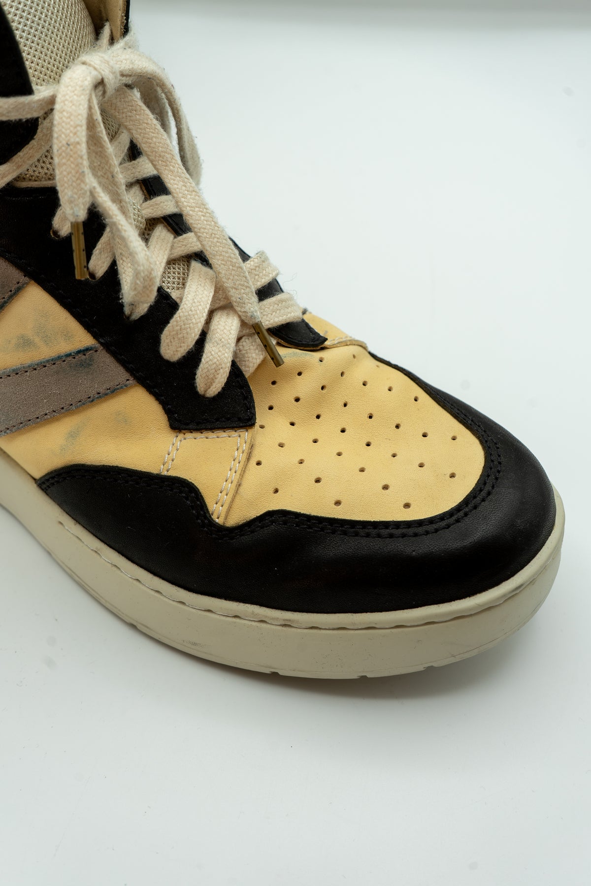 SS22 Chamberlain Hi