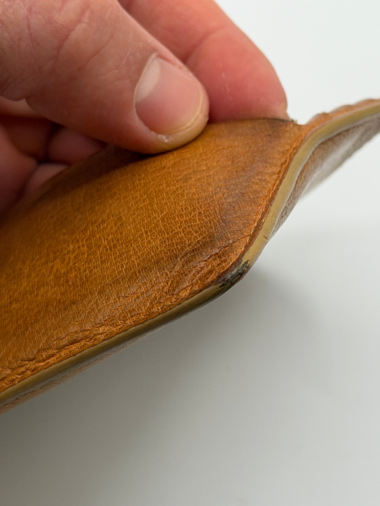 SS22 ICT Leather Card Case