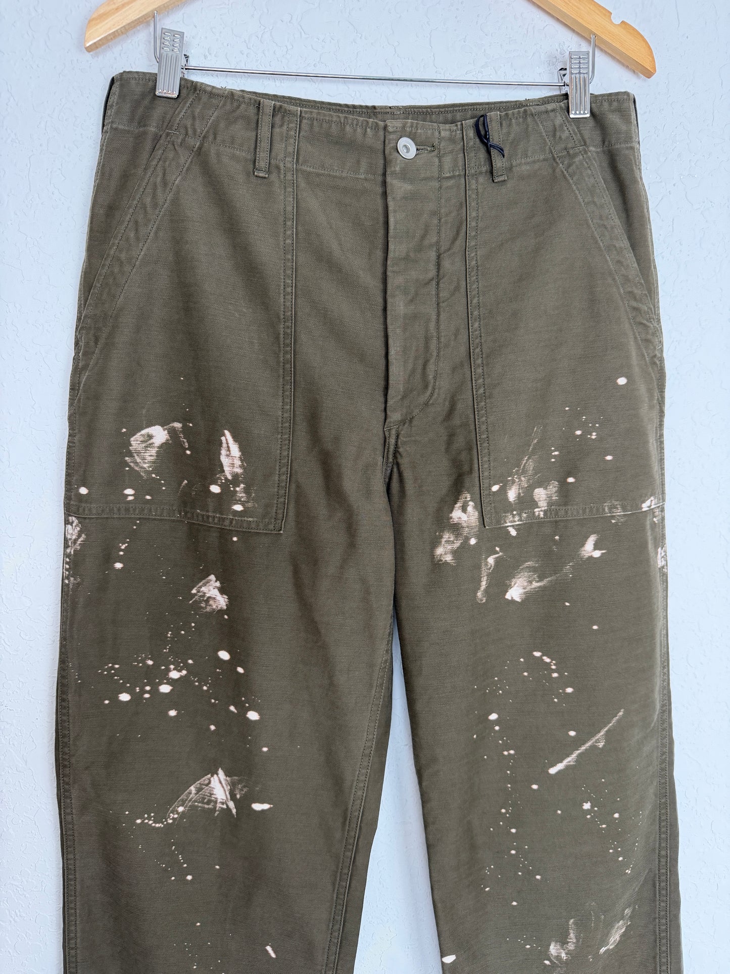 FW25 Washed Baggy Satin Bleached Baker Pants