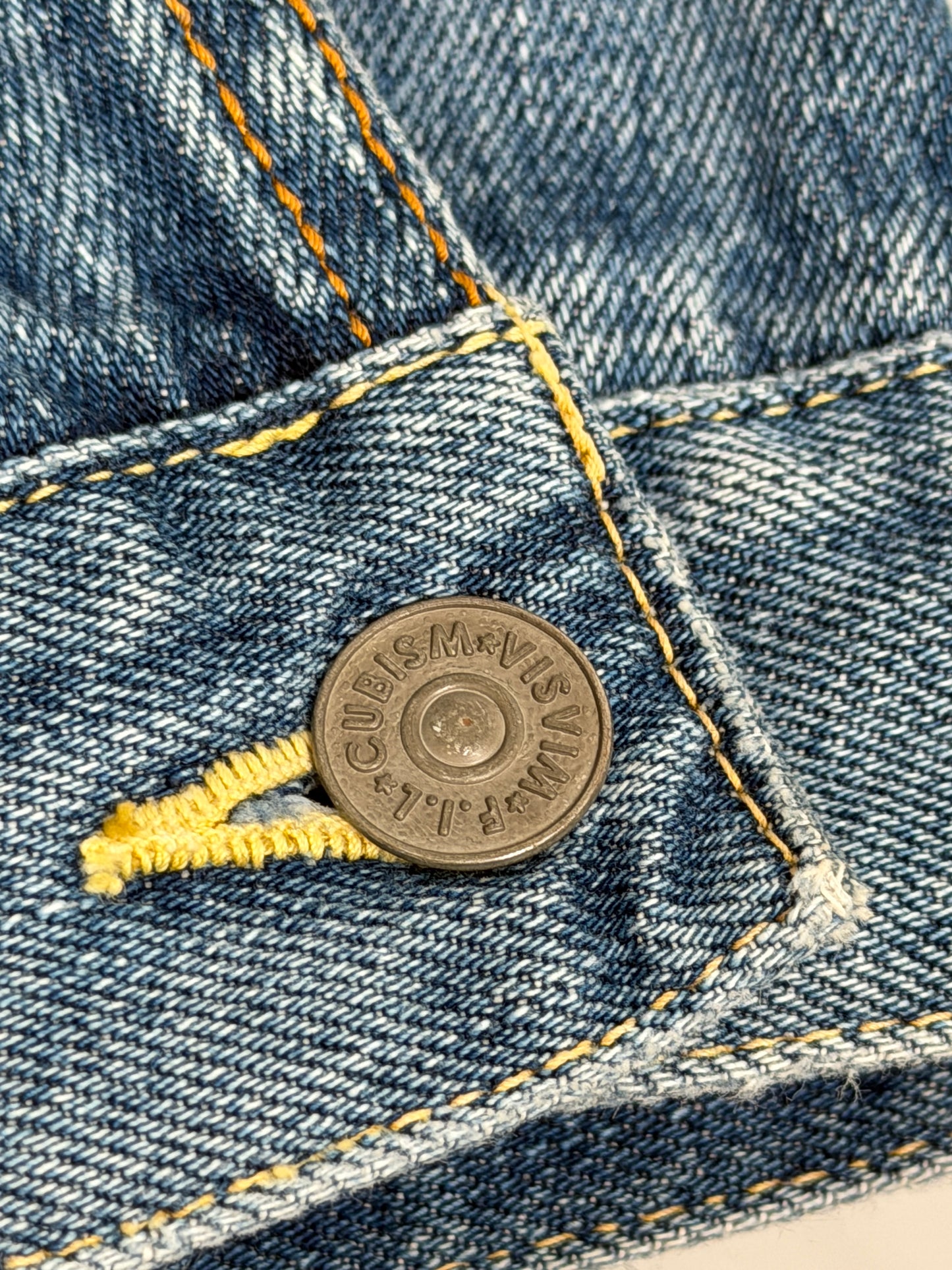 SS15 SS 101 JKT Damaged