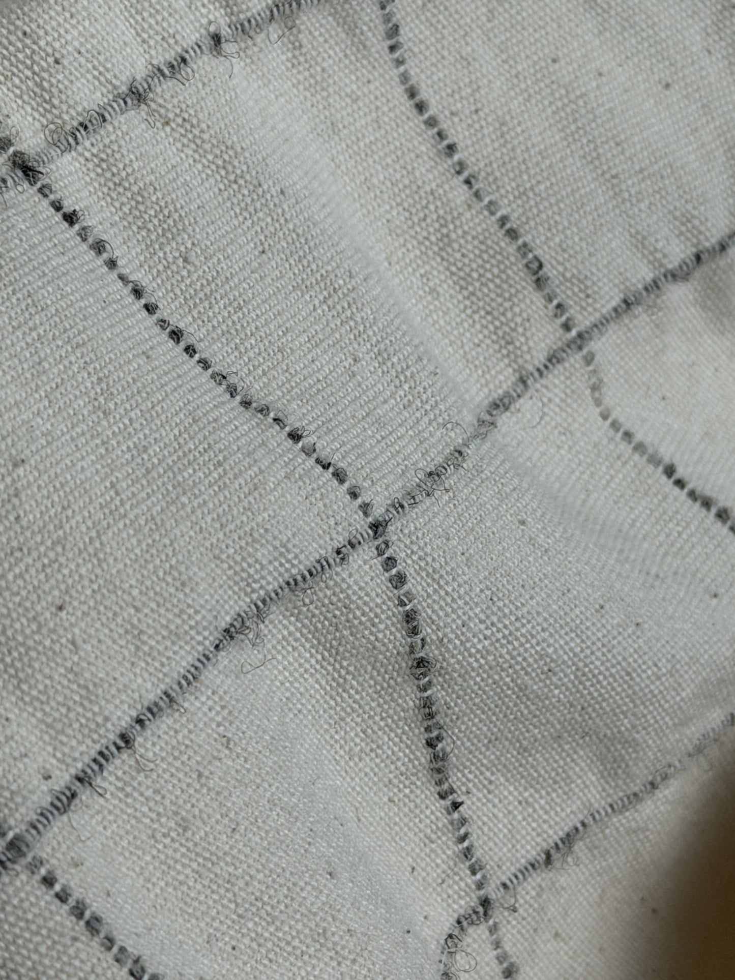 452 Bridge Pocket Square Tail Shirt