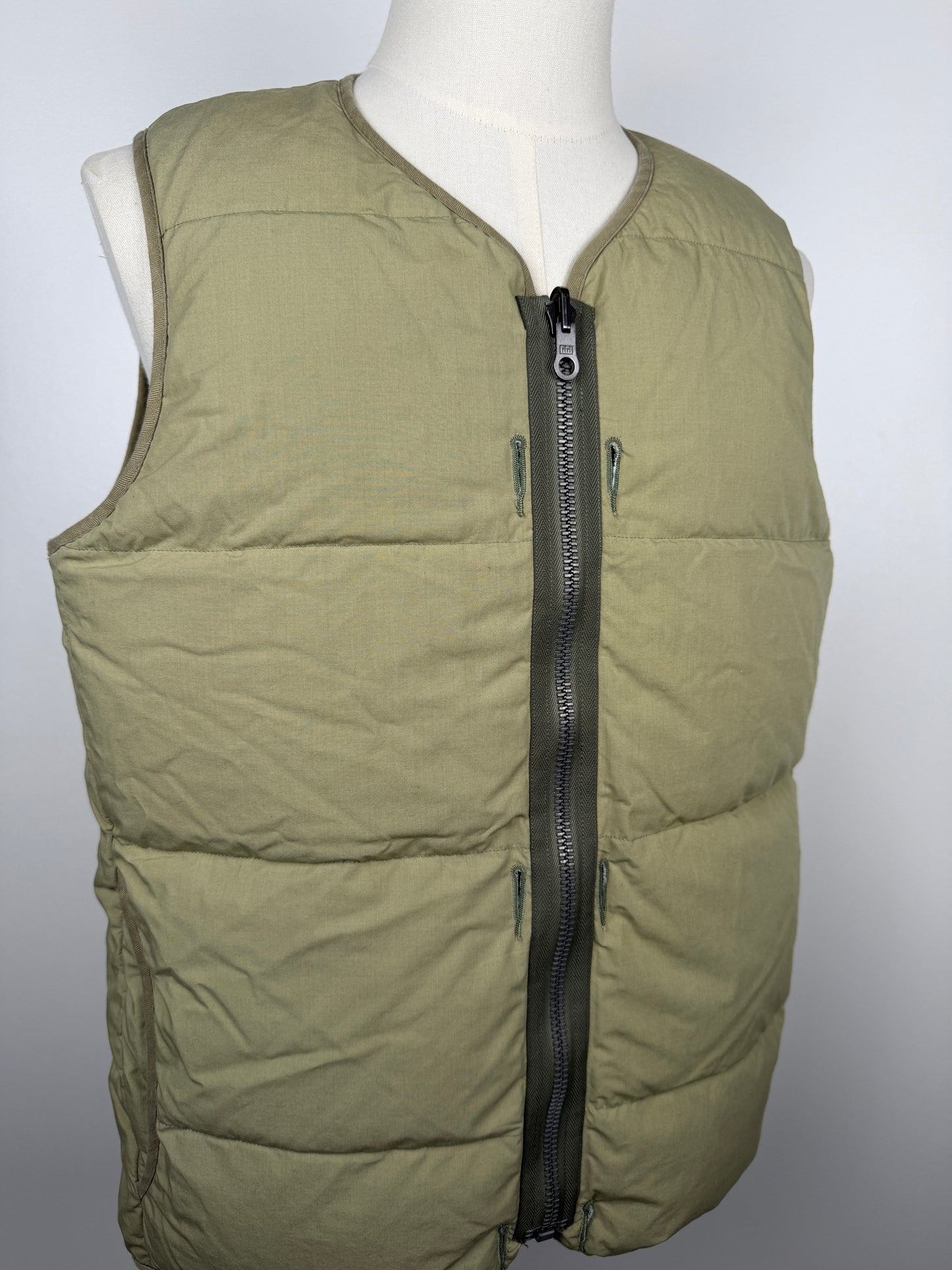 FW16 Kuba Down Vest Reversible