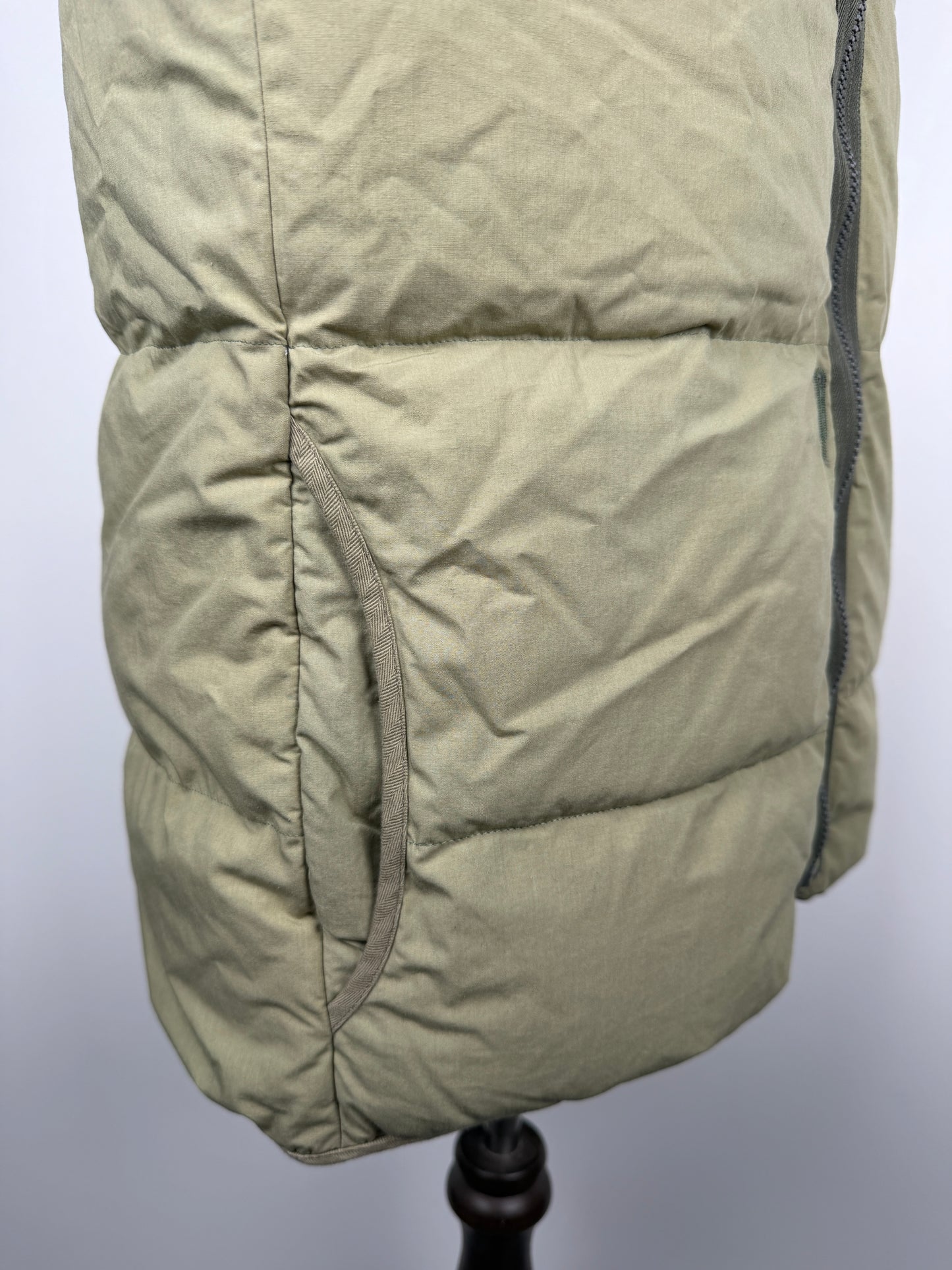 FW16 Kuba Down Vest Reversible