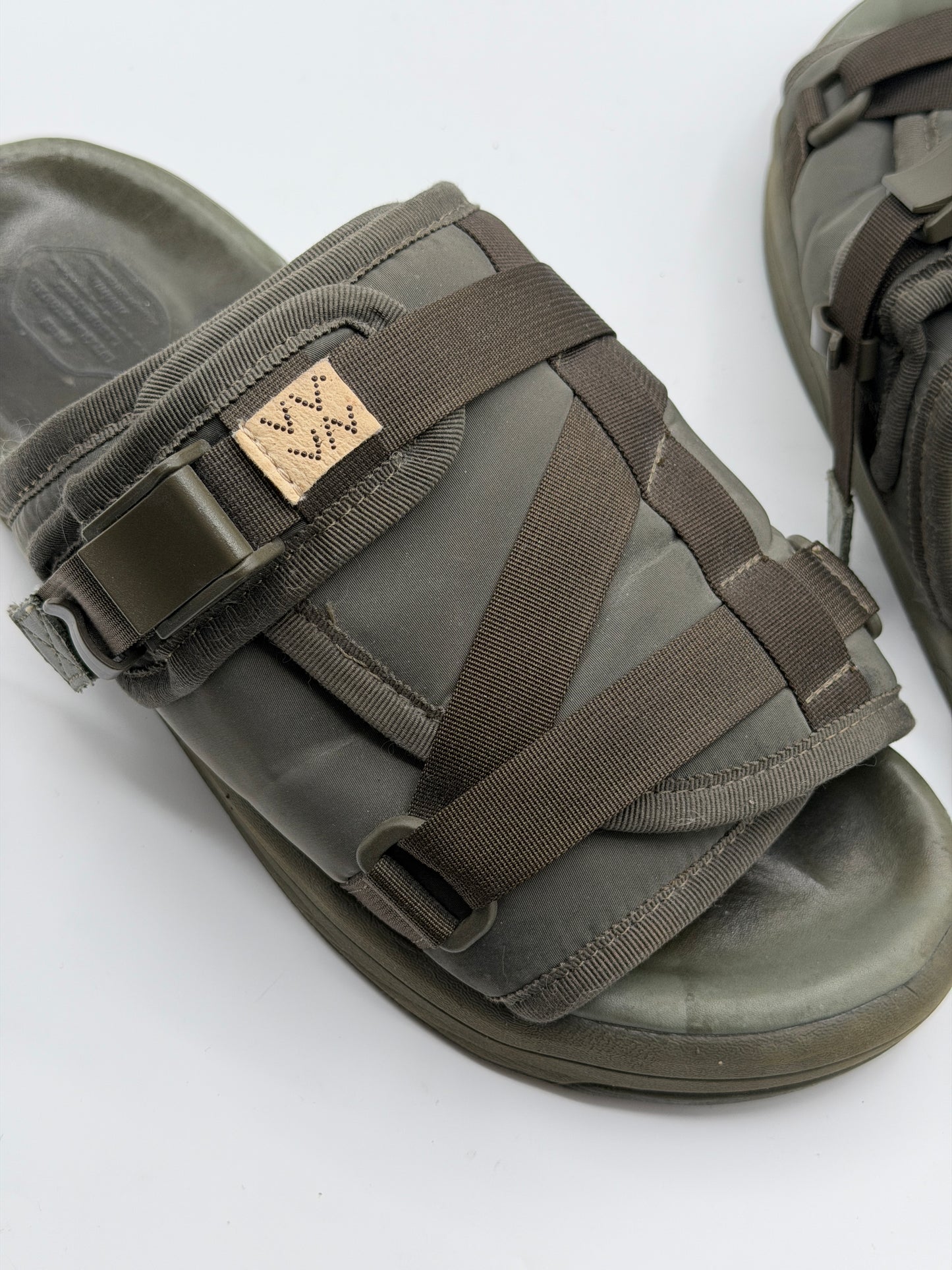 FW21 SPOT Christo