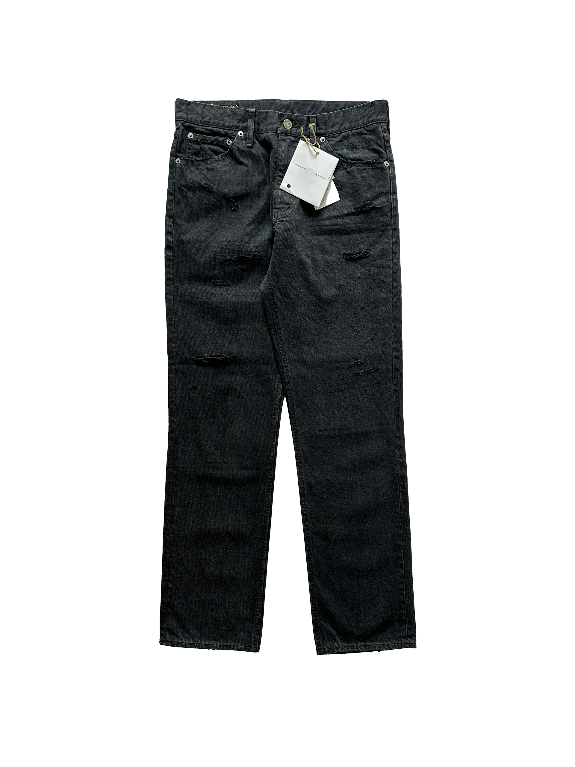 FW21 ICT Social Sculpture 03 CMYK BLK DMGD-27 – Overdye