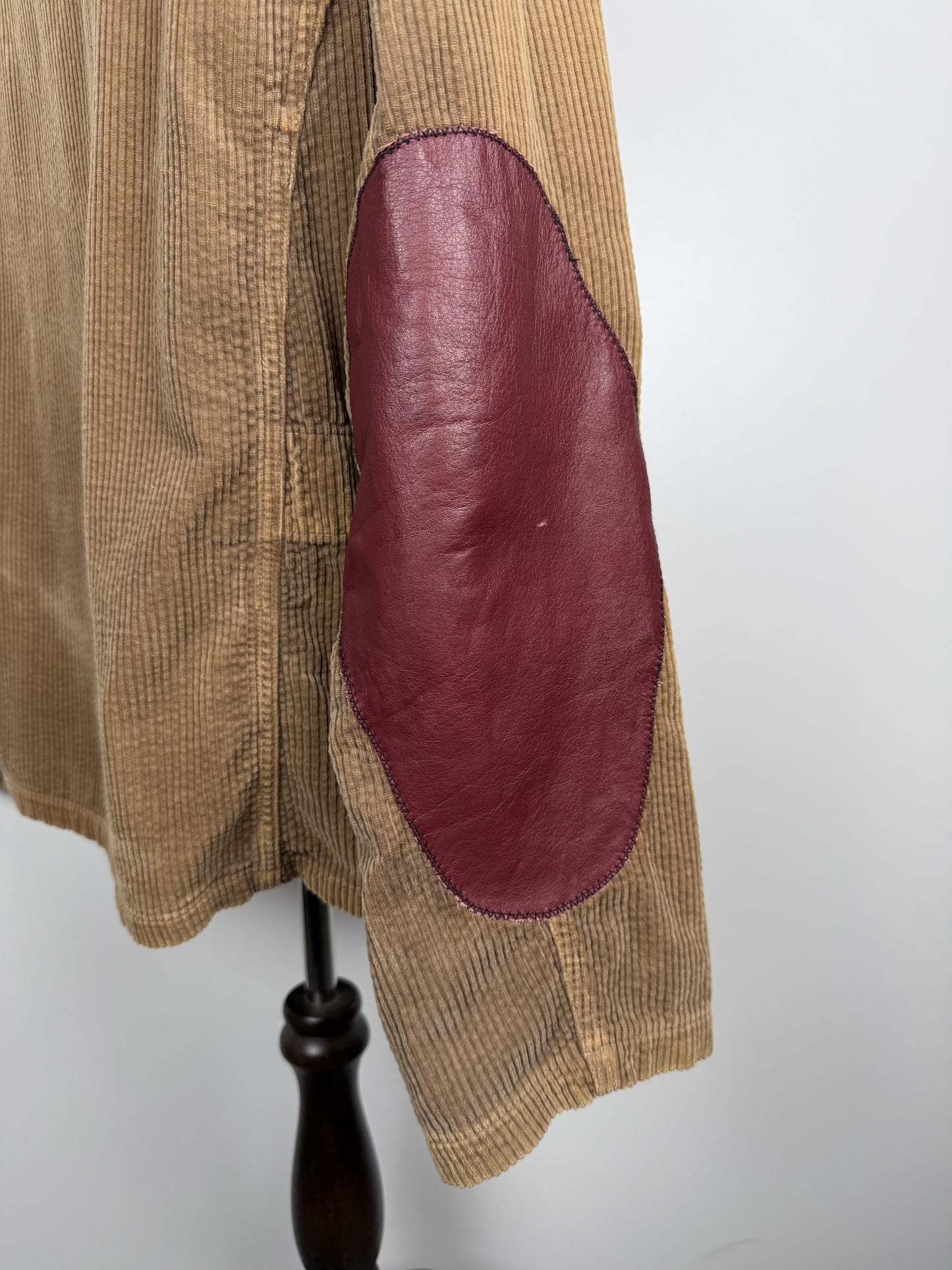 Distressed Corduroy Hospital JKT