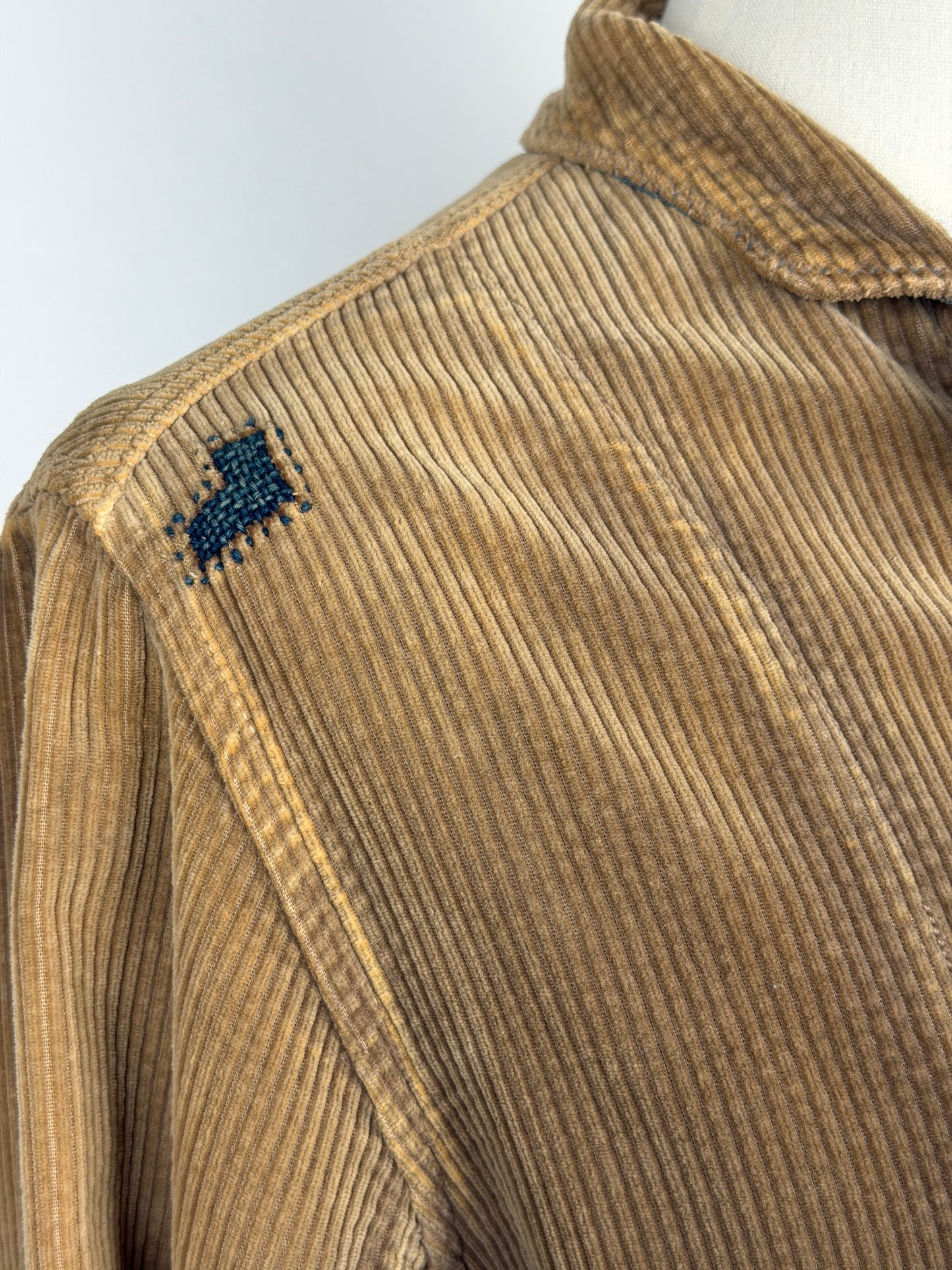 Distressed Corduroy Hospital JKT