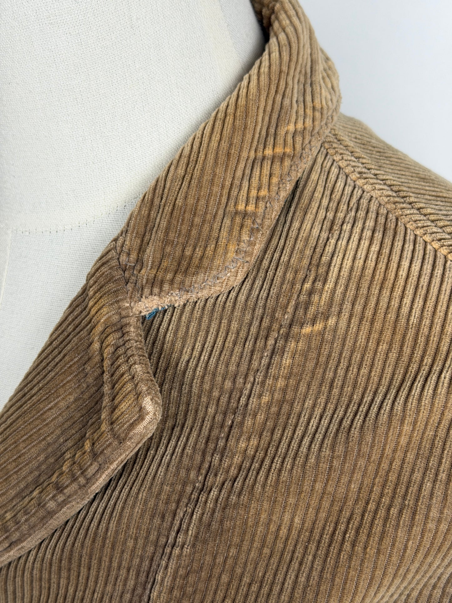 Distressed Corduroy Hospital JKT