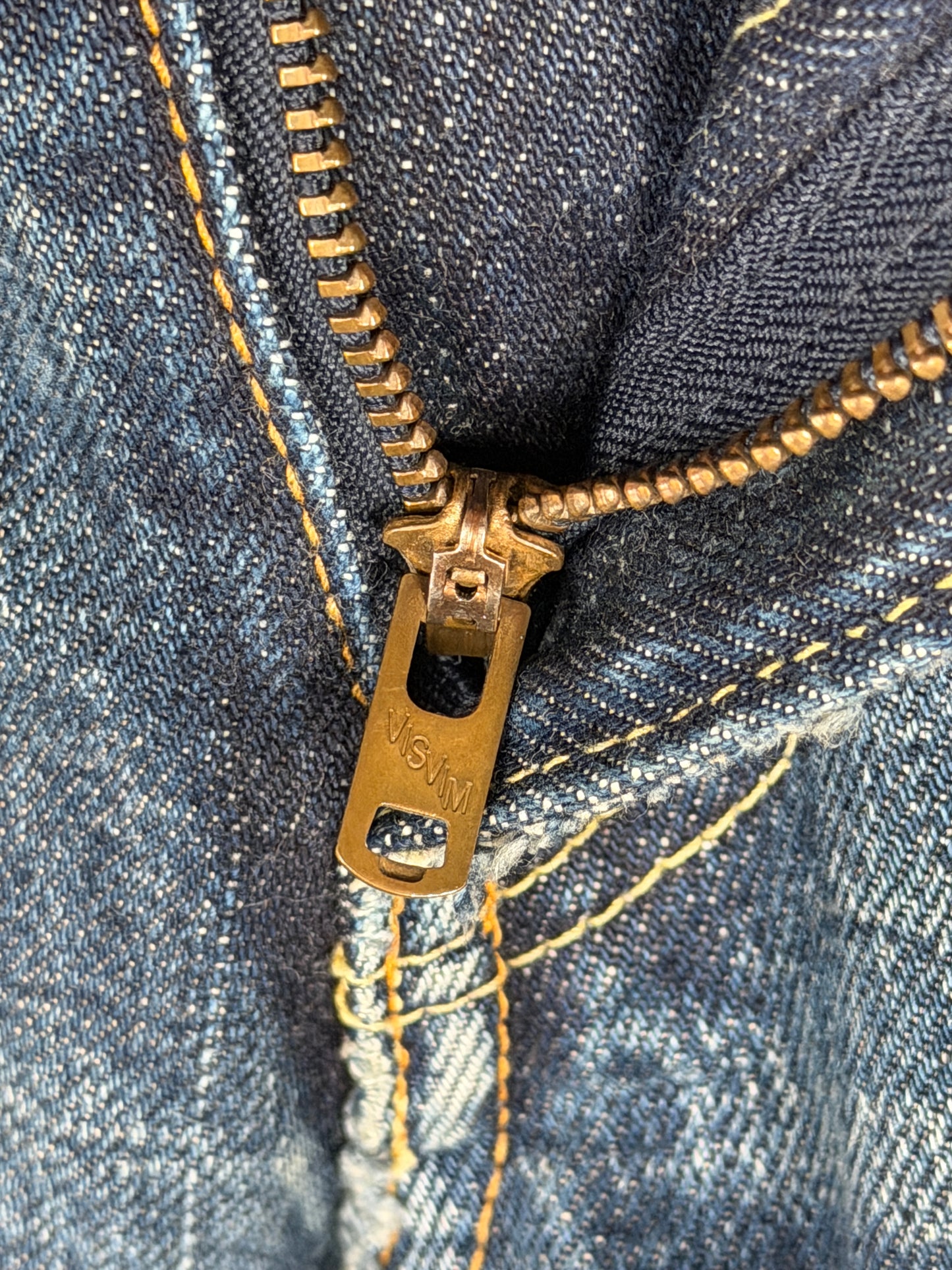 SS19 SPOT Social Sculpture 03 Damaged-17
