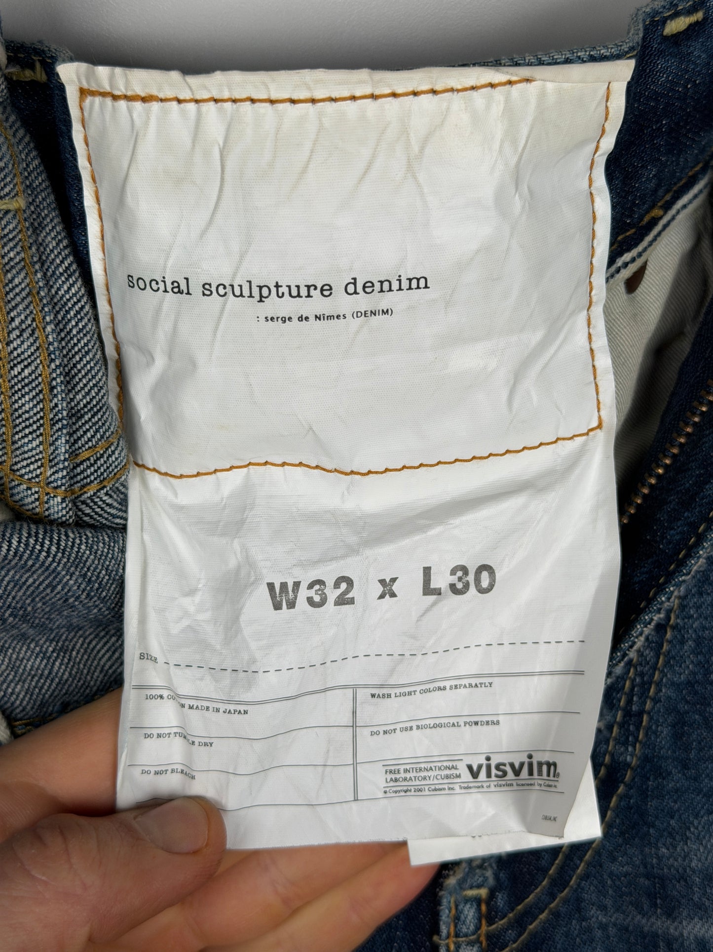 SS19 SPOT Social Sculpture 03 Damaged-17