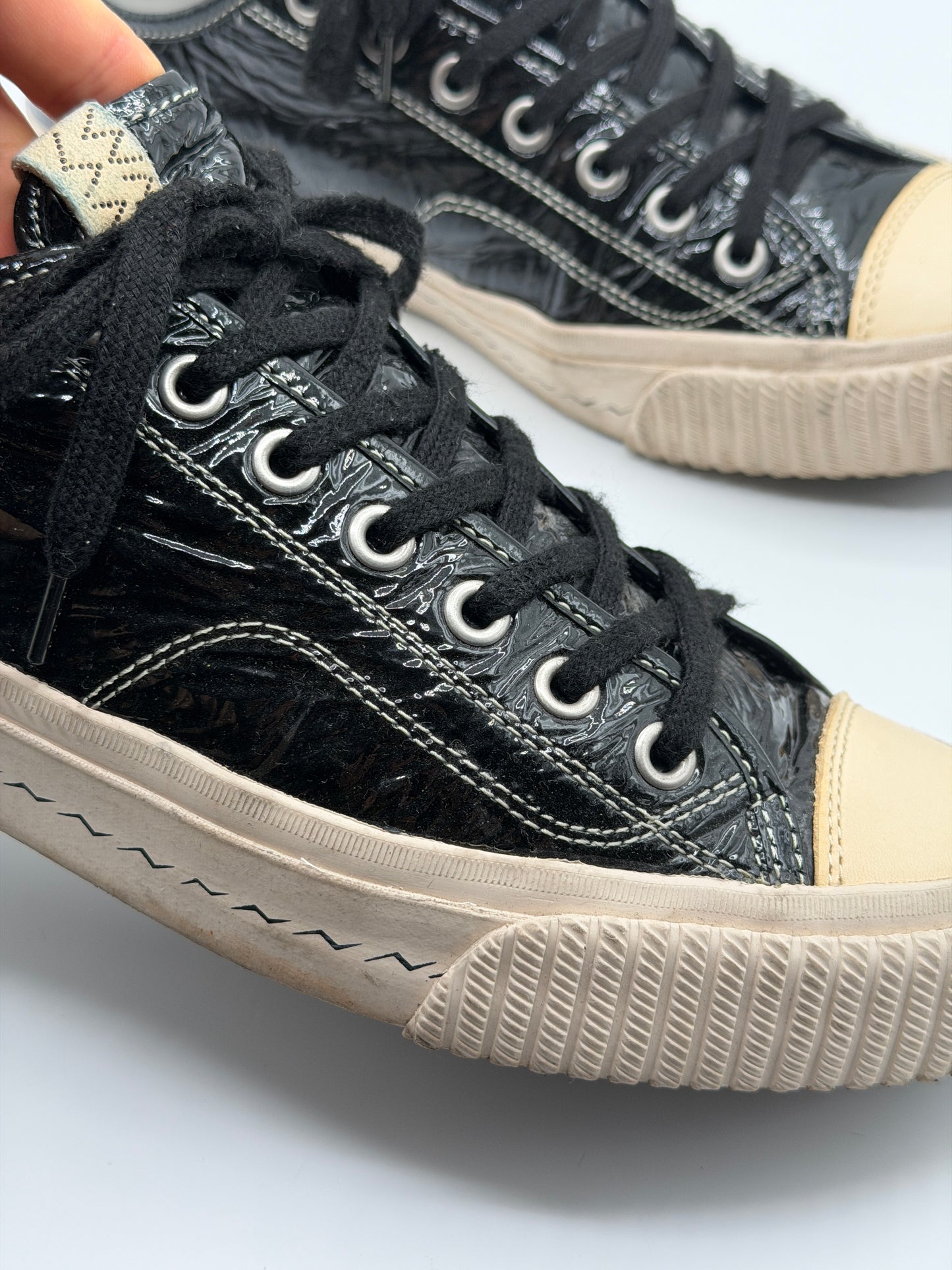 FW19 Skagway Lo Folie