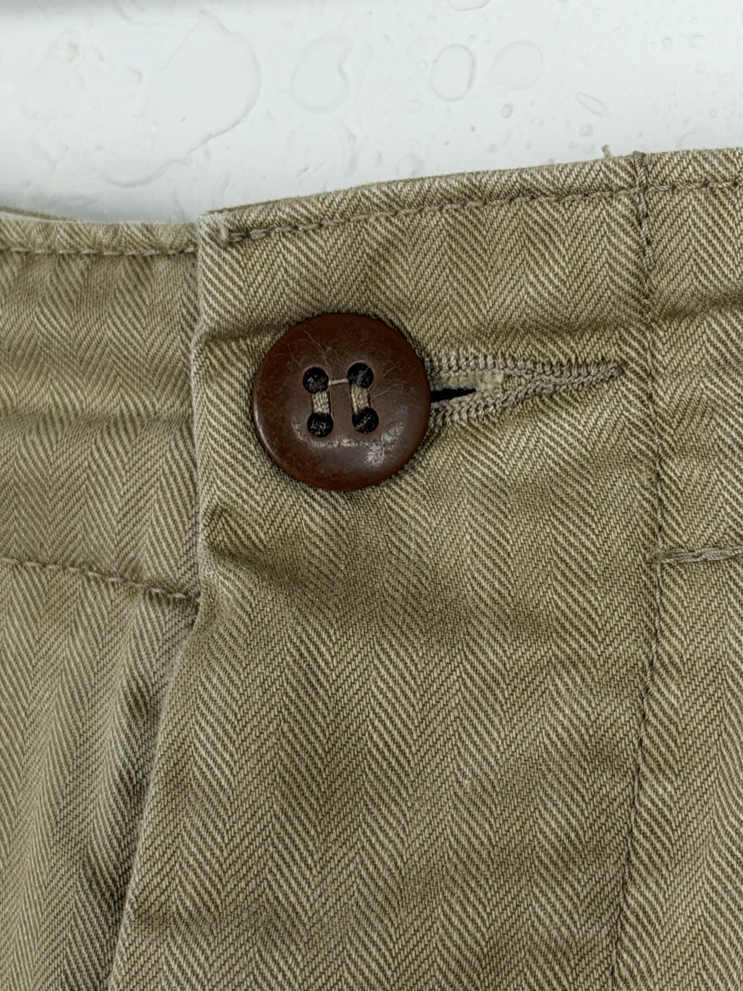 Officer Distressed Herringbone Pant