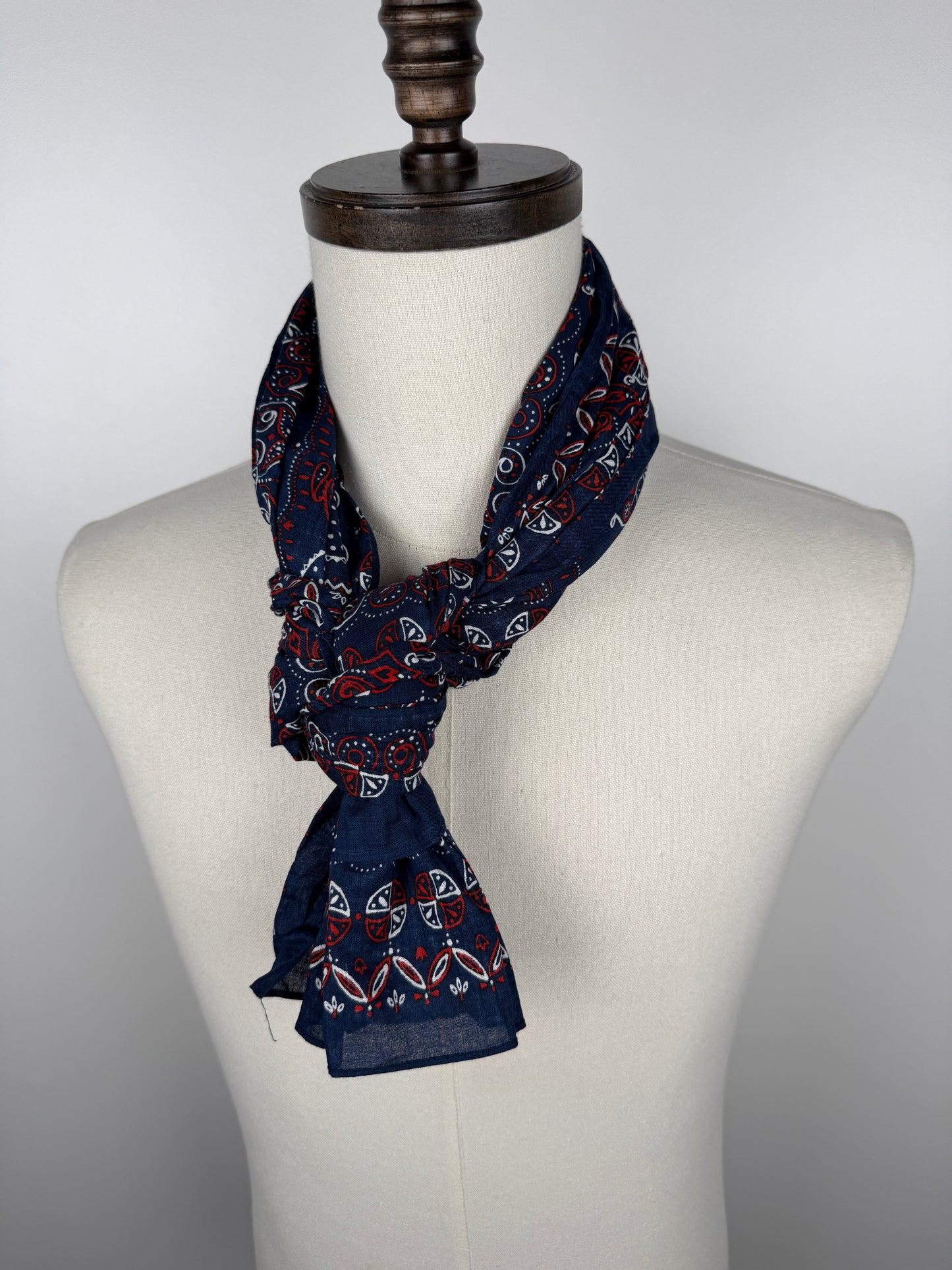 Bandana Stole