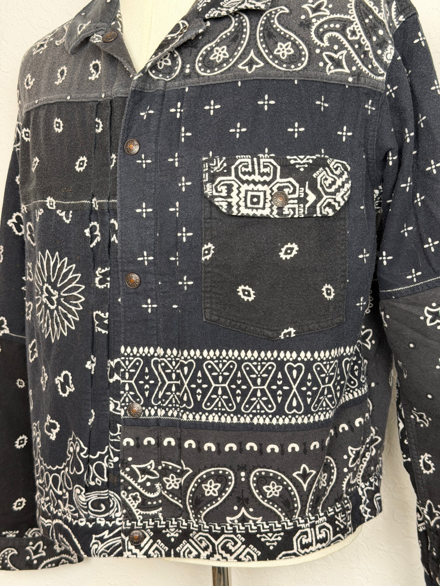 FW21 Flannel Reversible Bandana Print 1st JKT
