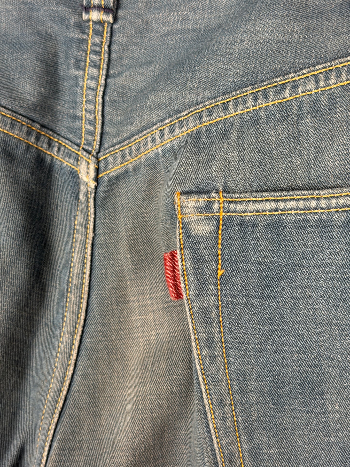 Lot R01 Kinda Special Denim