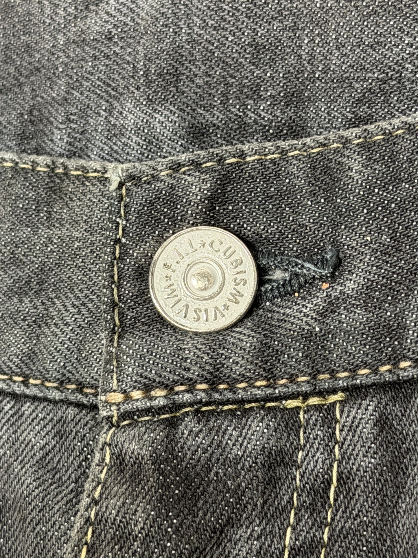 FW17 SPOT Social Sculpture 04 Damaged-10