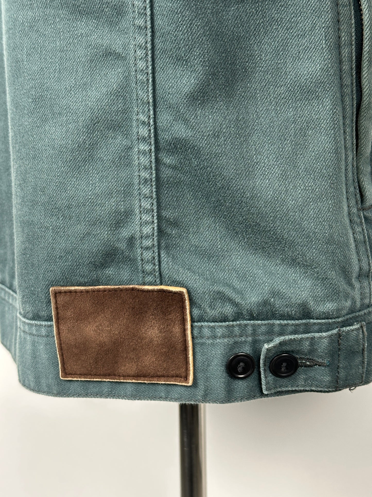 SS16 SS 104 JKT CMYK