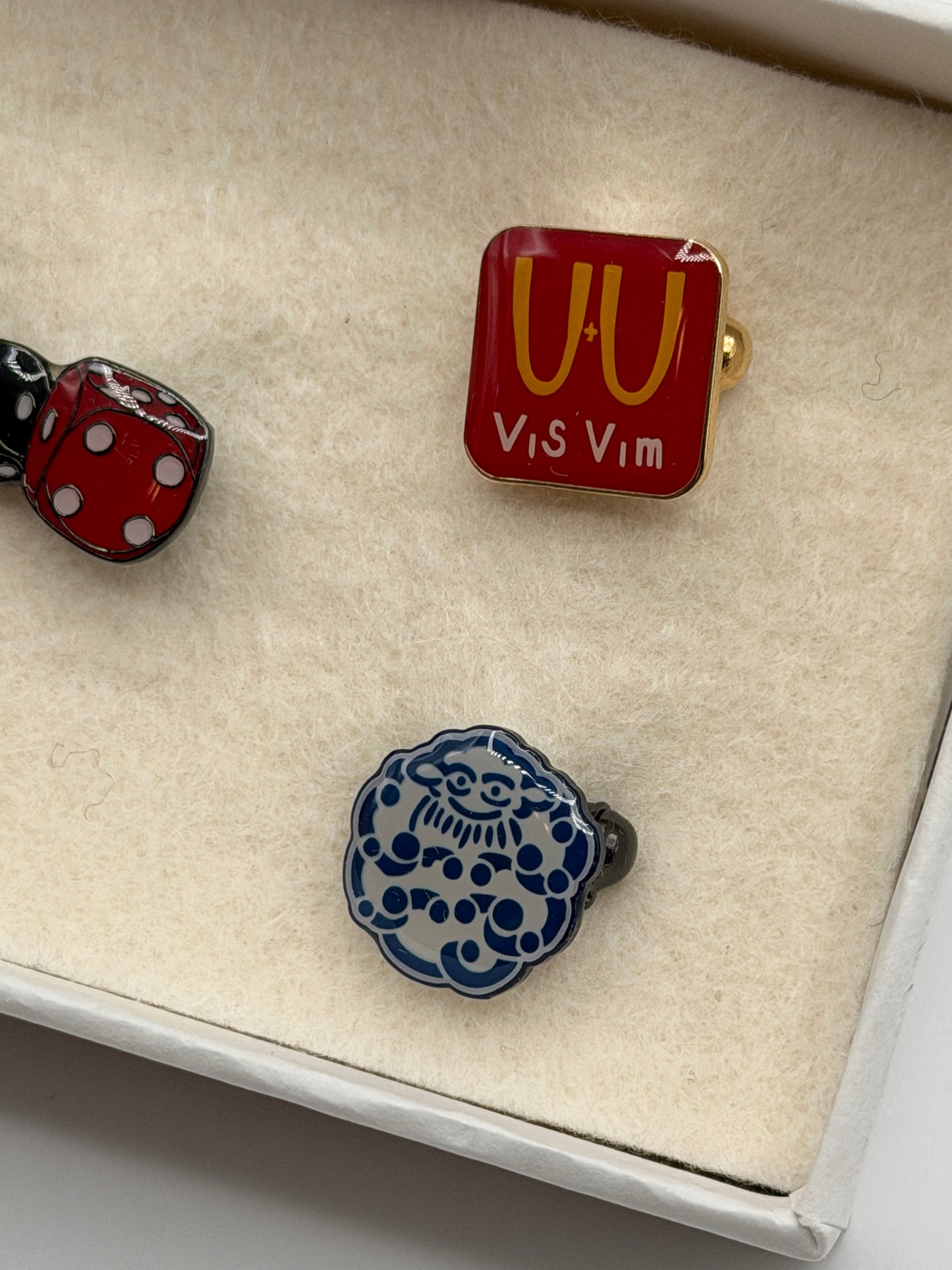 SS21 Lapel Pin Set