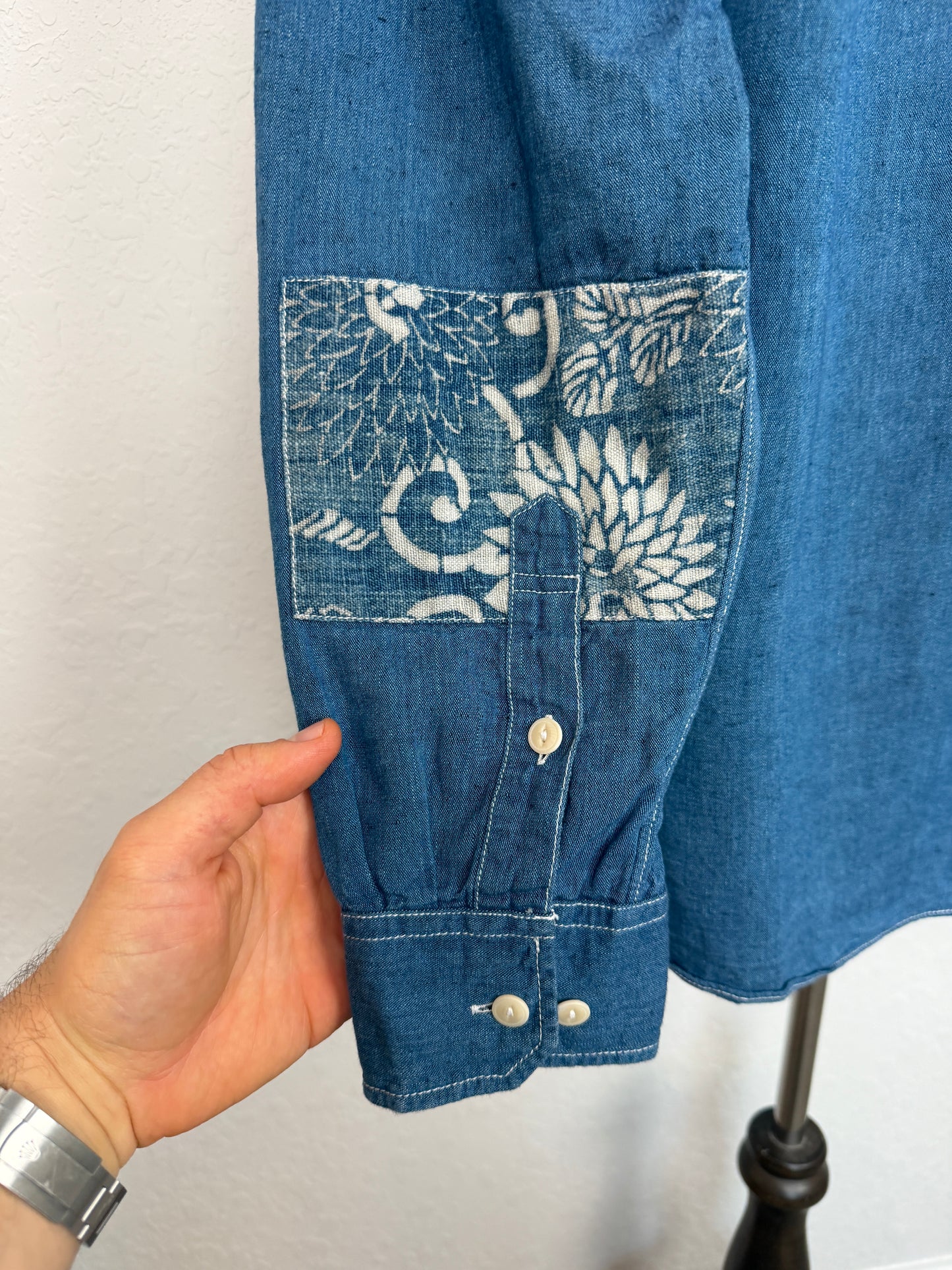 FW15 SPOT Lungta Patch Shirt L/S Chambray