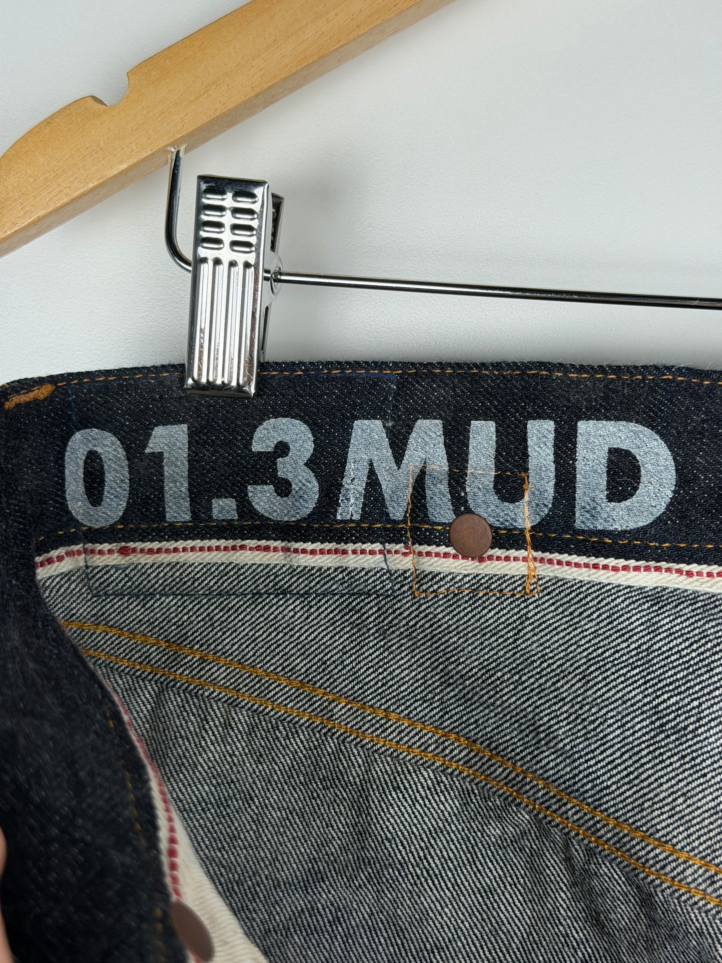 FW24 Social Sculpture 01 Wide Raw Mud OD