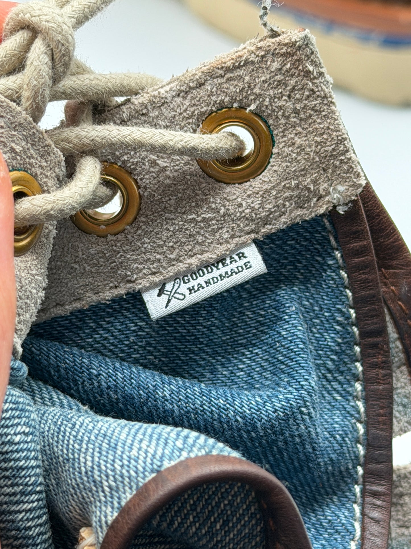 FW13 SPOT Grizzly Boots-Folk