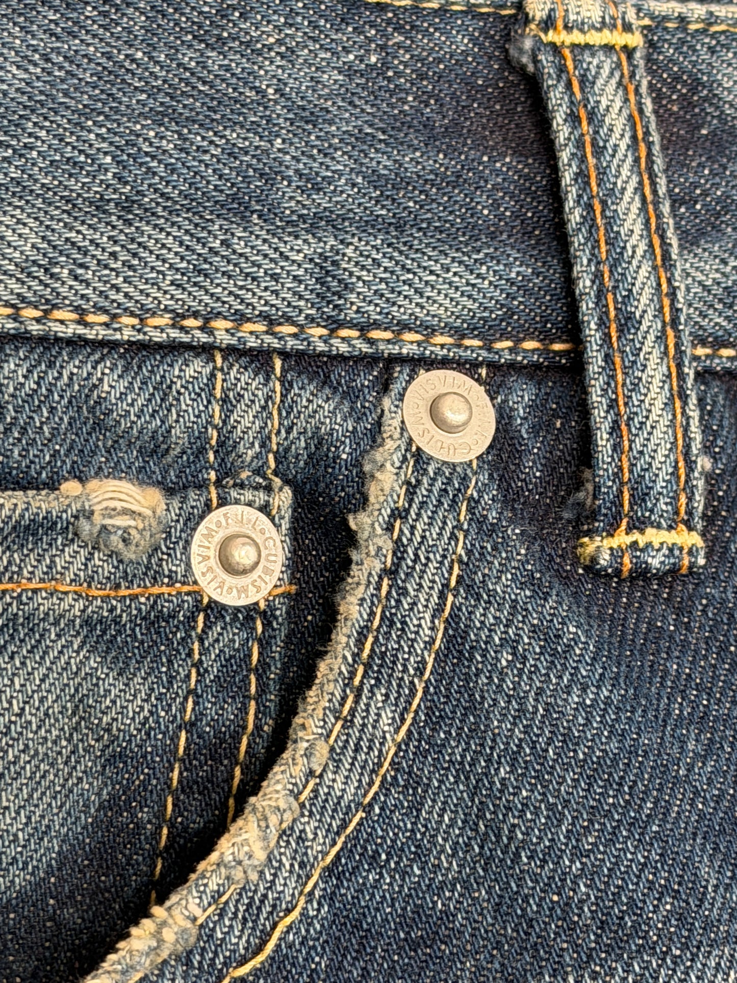 FW15 SPOT Social Sculpture 04 Damaged-2