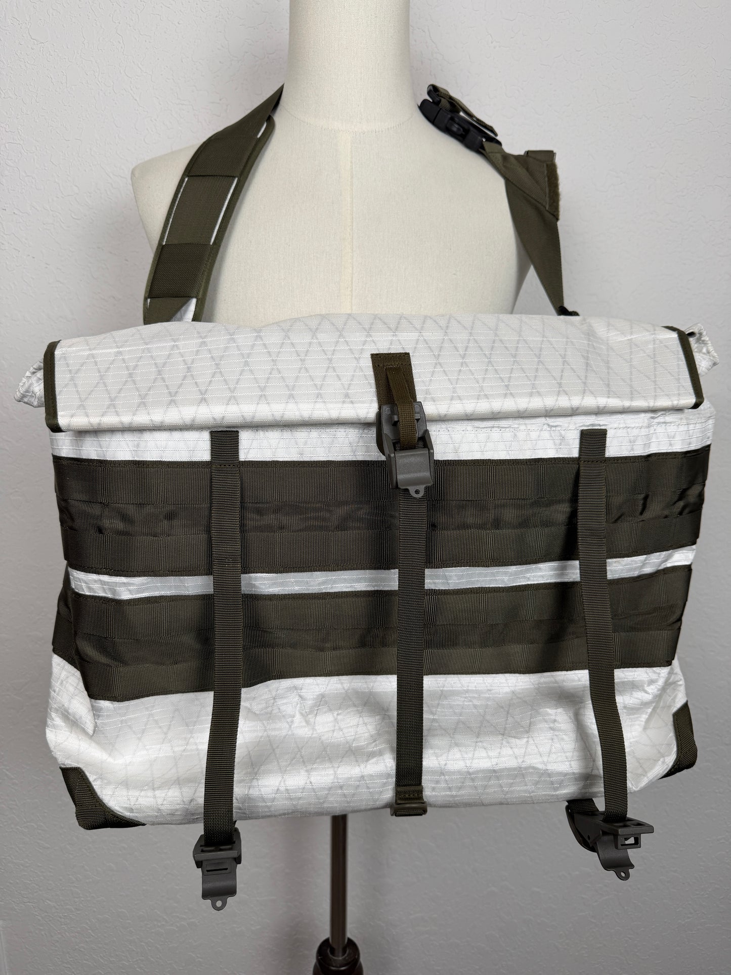 FW23 3A-6TS Messenger Bag