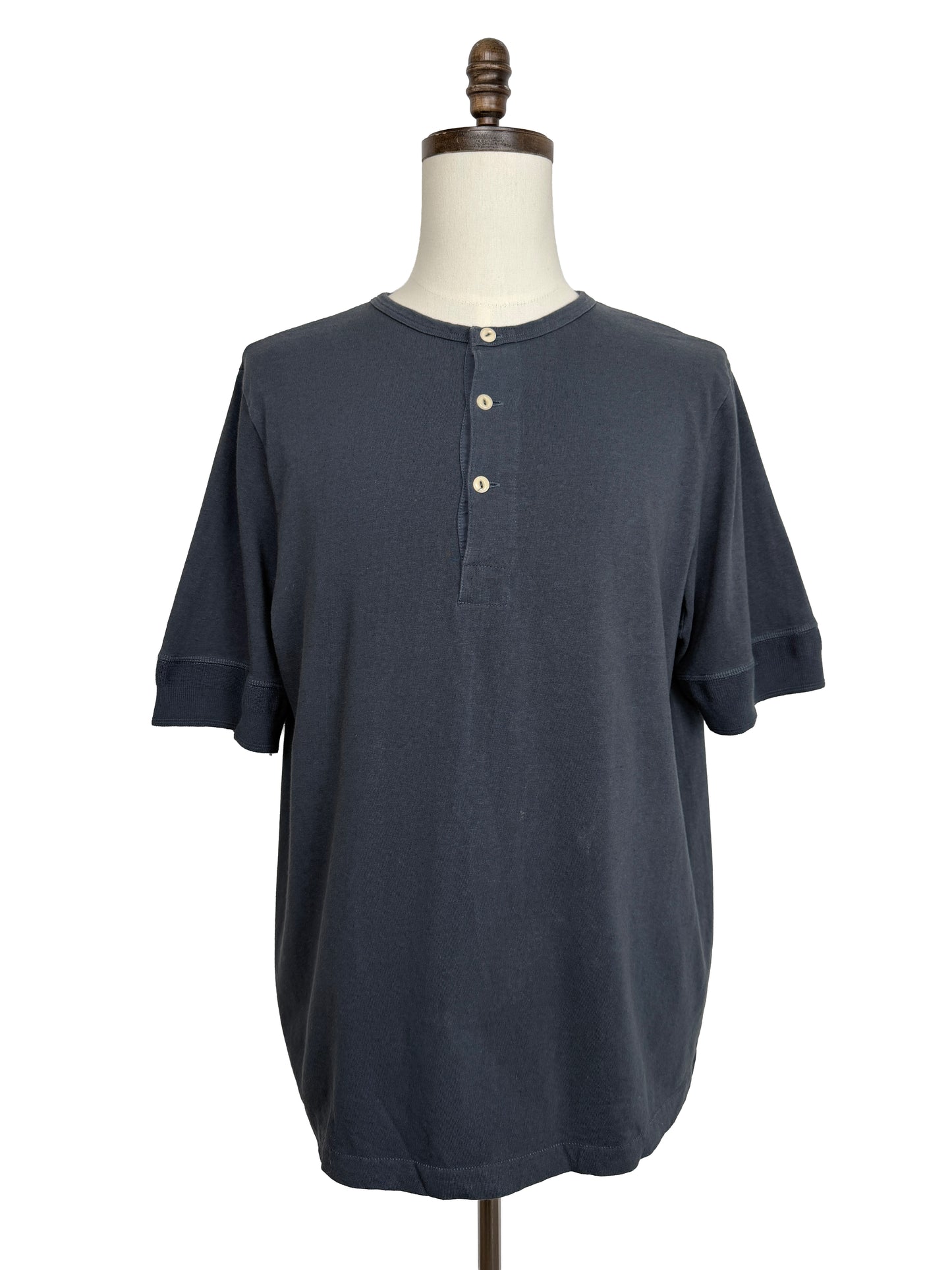 2H07 Short Sleeve Henley