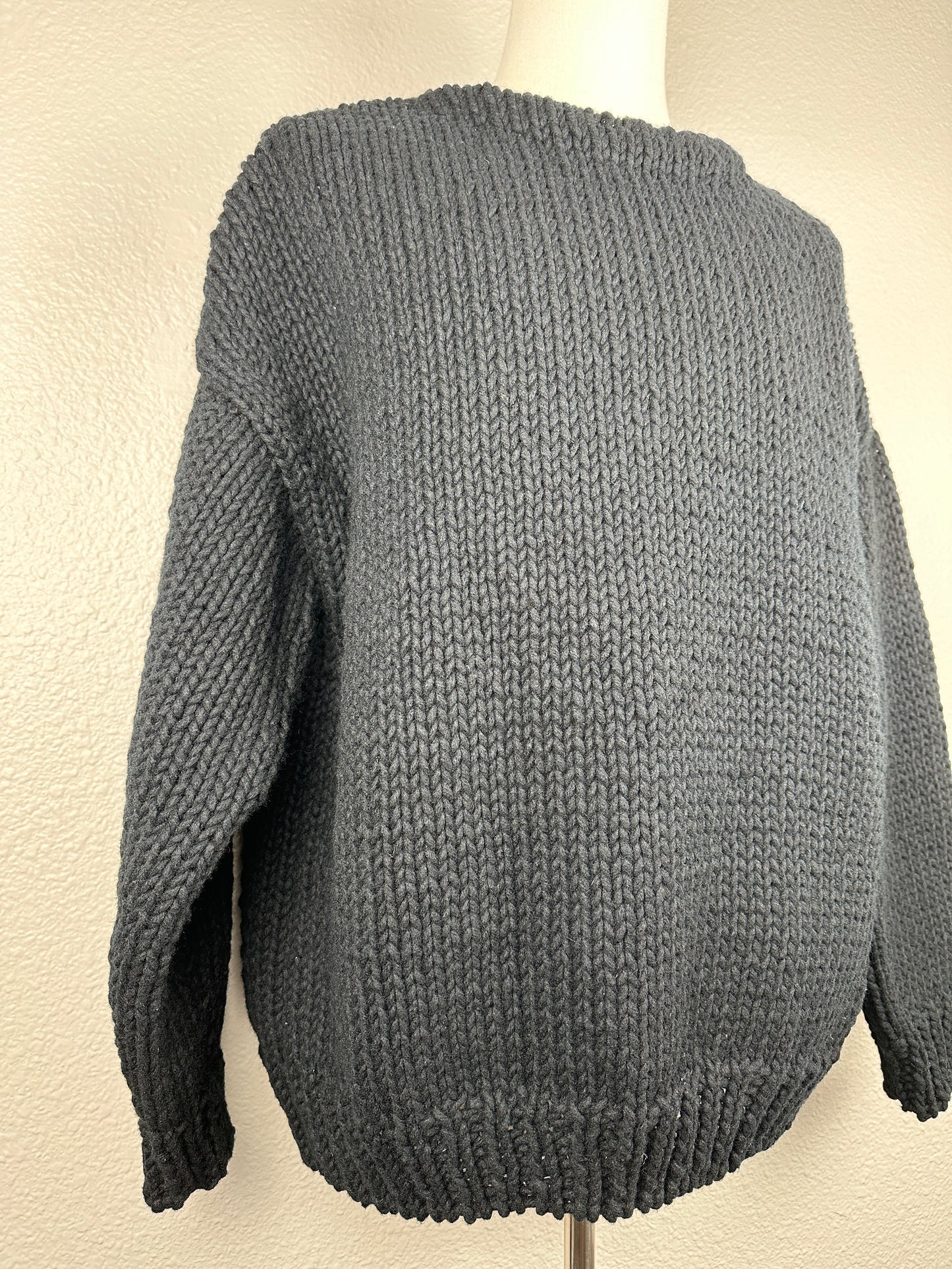 FW22 Amplus Boatneck Hand-Knit