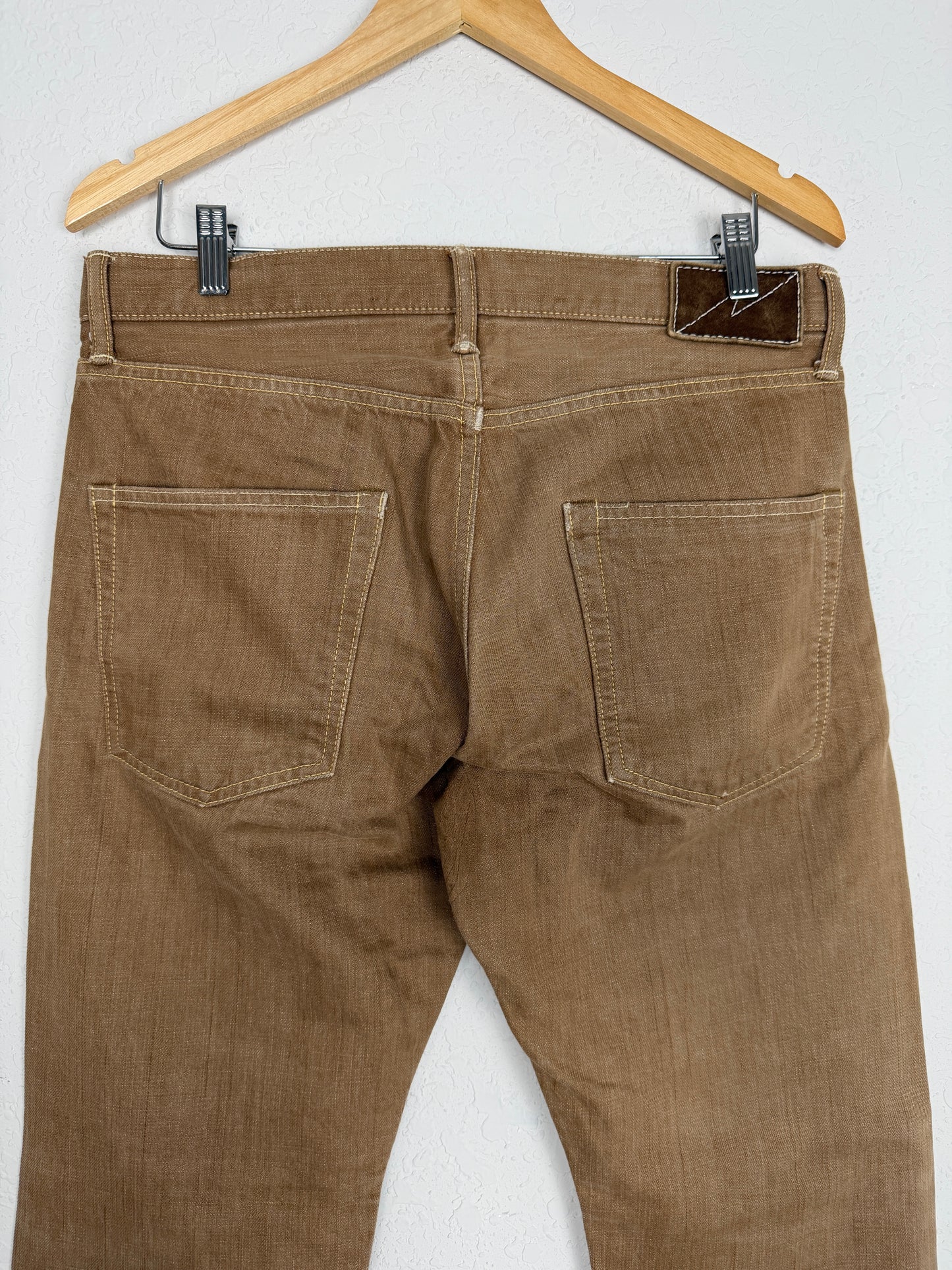 FW12 ICT Social Sculpture 01 Slim (N.D.)