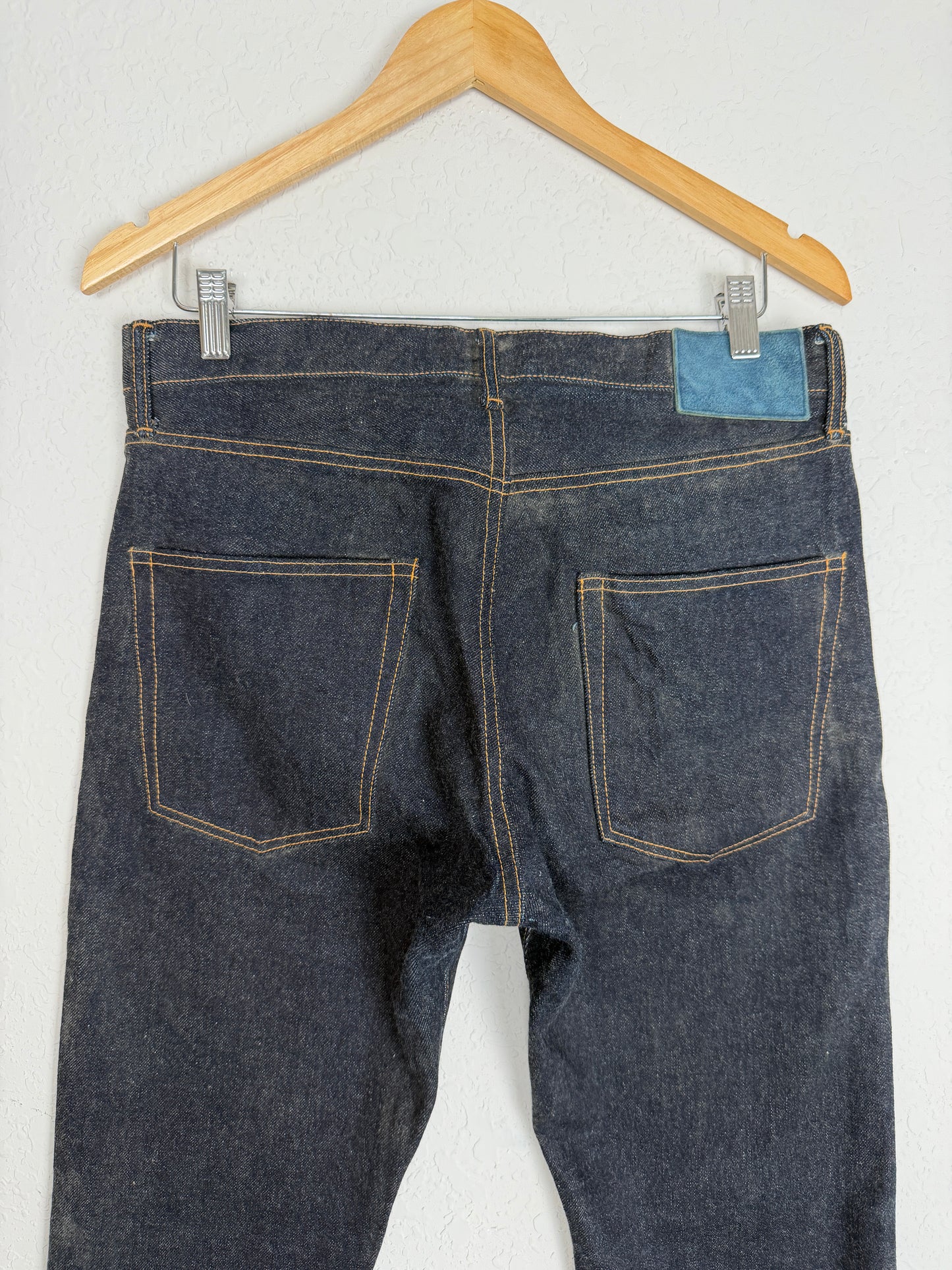 FW22 Social Sculpture 01 Slim Raw Mud OD