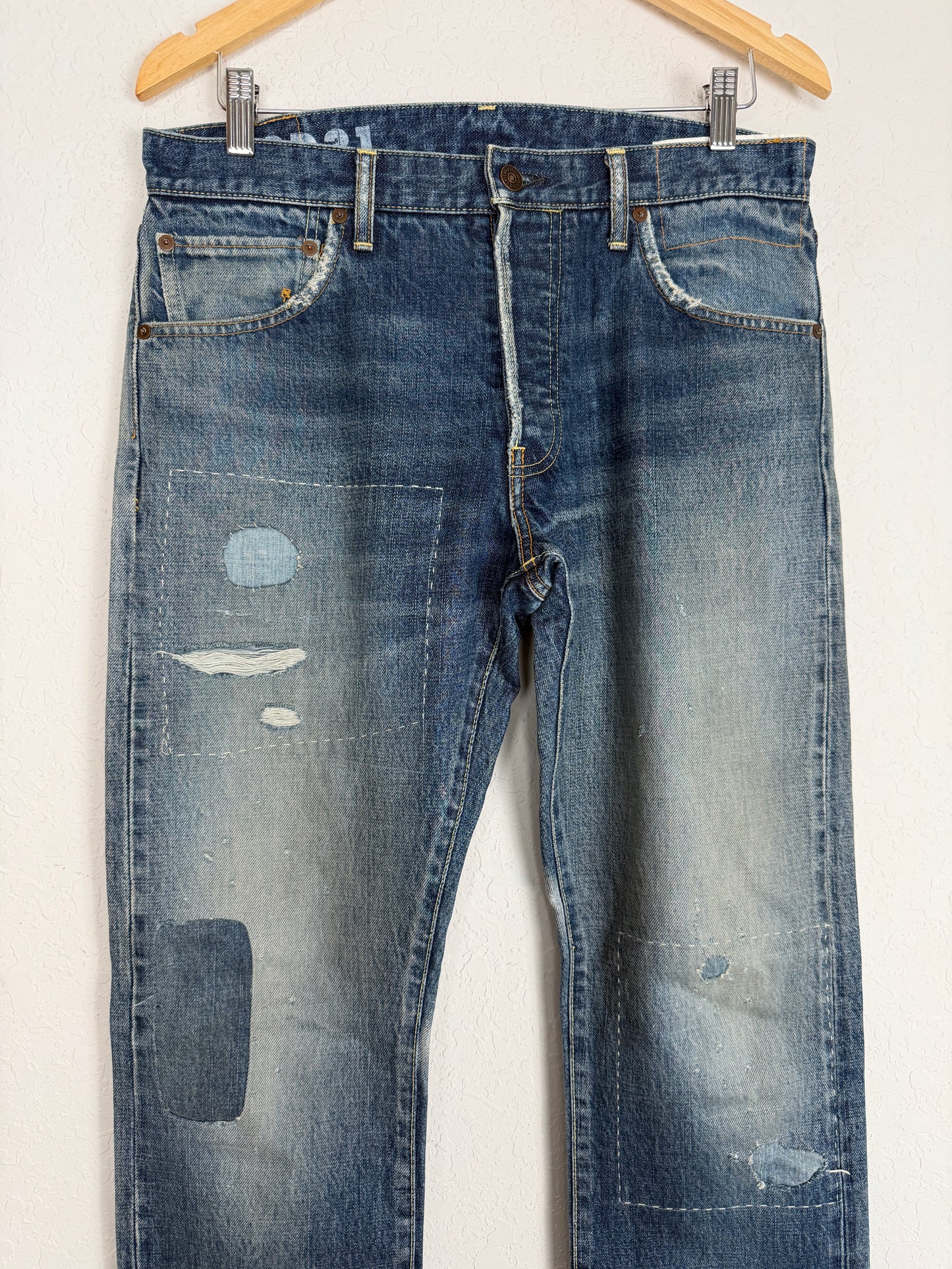 SS22 Social Sculpture 01 Slim Damaged-31