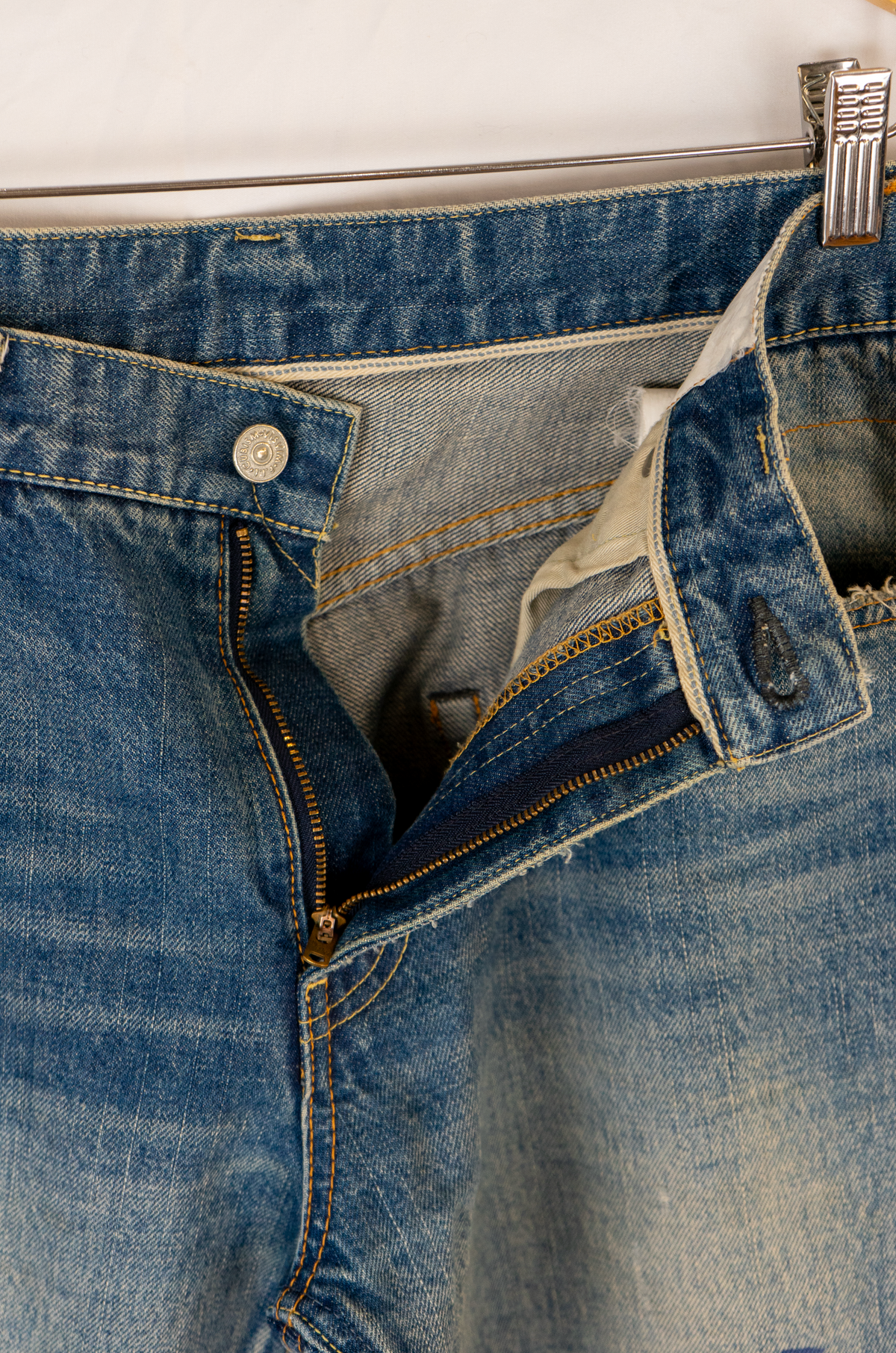 SS18 Social Sculpture 03 Damaged-14